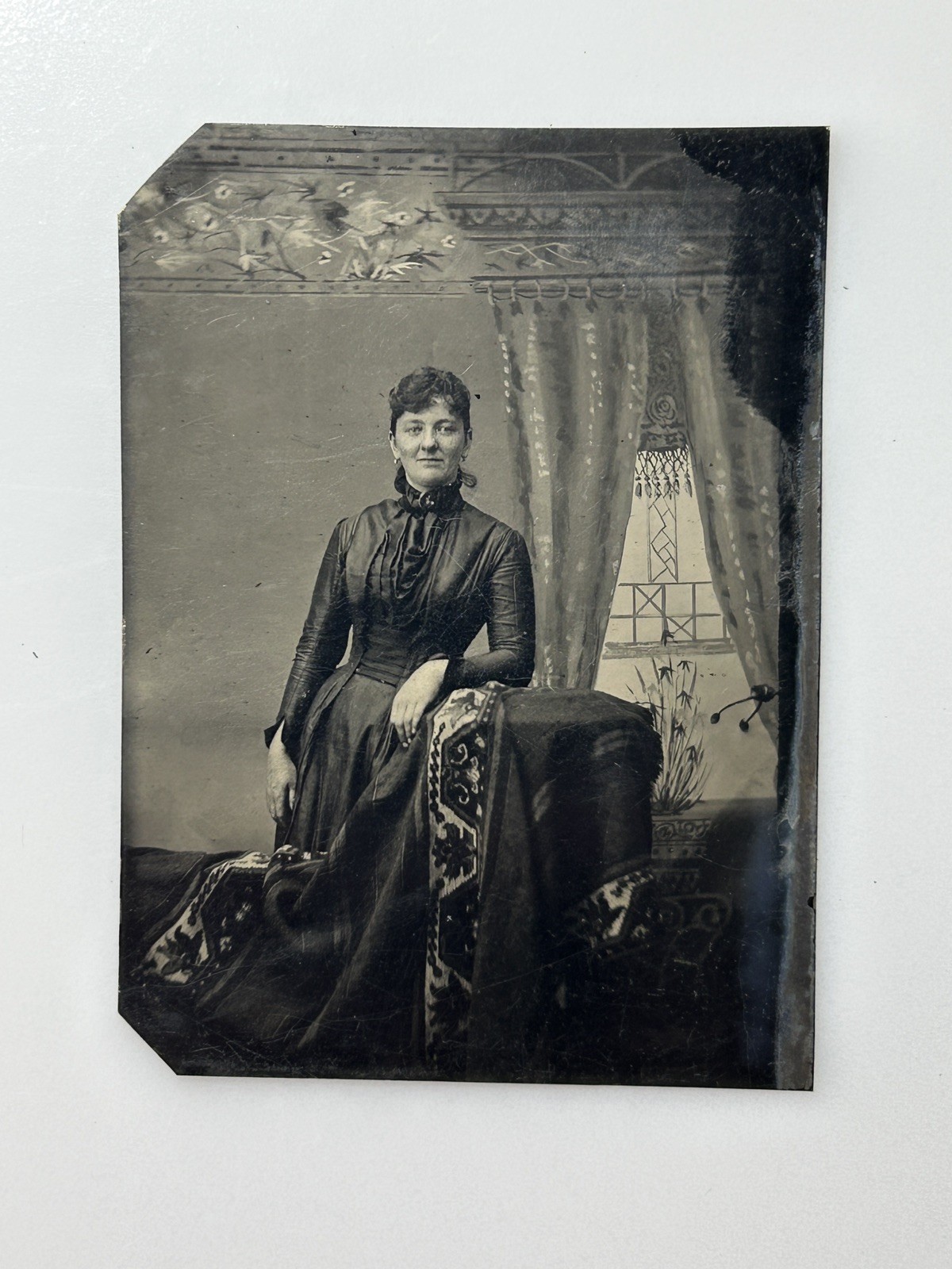 Antique 1800s Tintype Photo Victorian Woman Full Length Dress 1/6 Plate Antique 1800s Tintype Photo Victorian Woman Full Length Dress 1/6 Plate