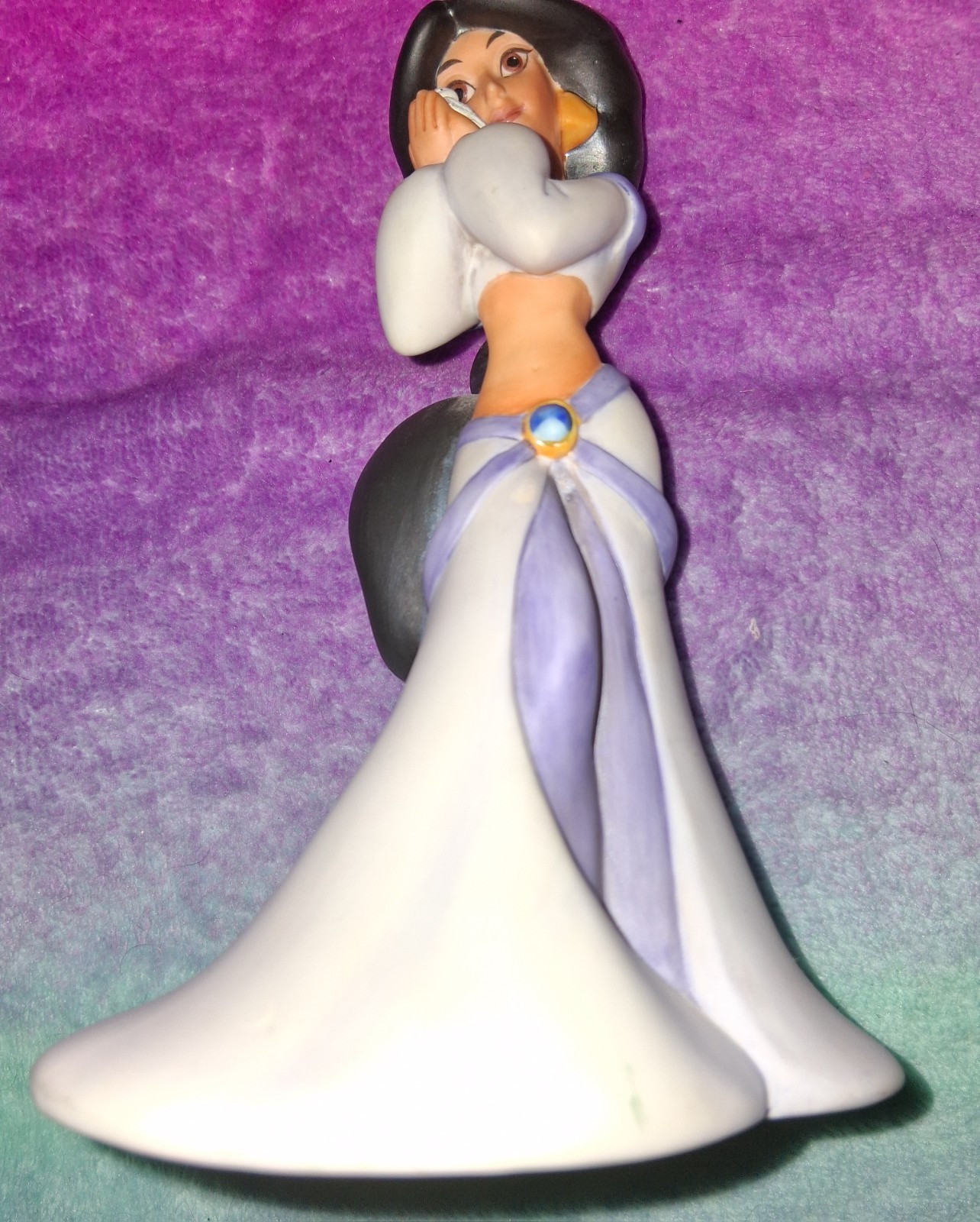 Disney Princess Jasmine From Aladdin Ceramic Figurine With Bell