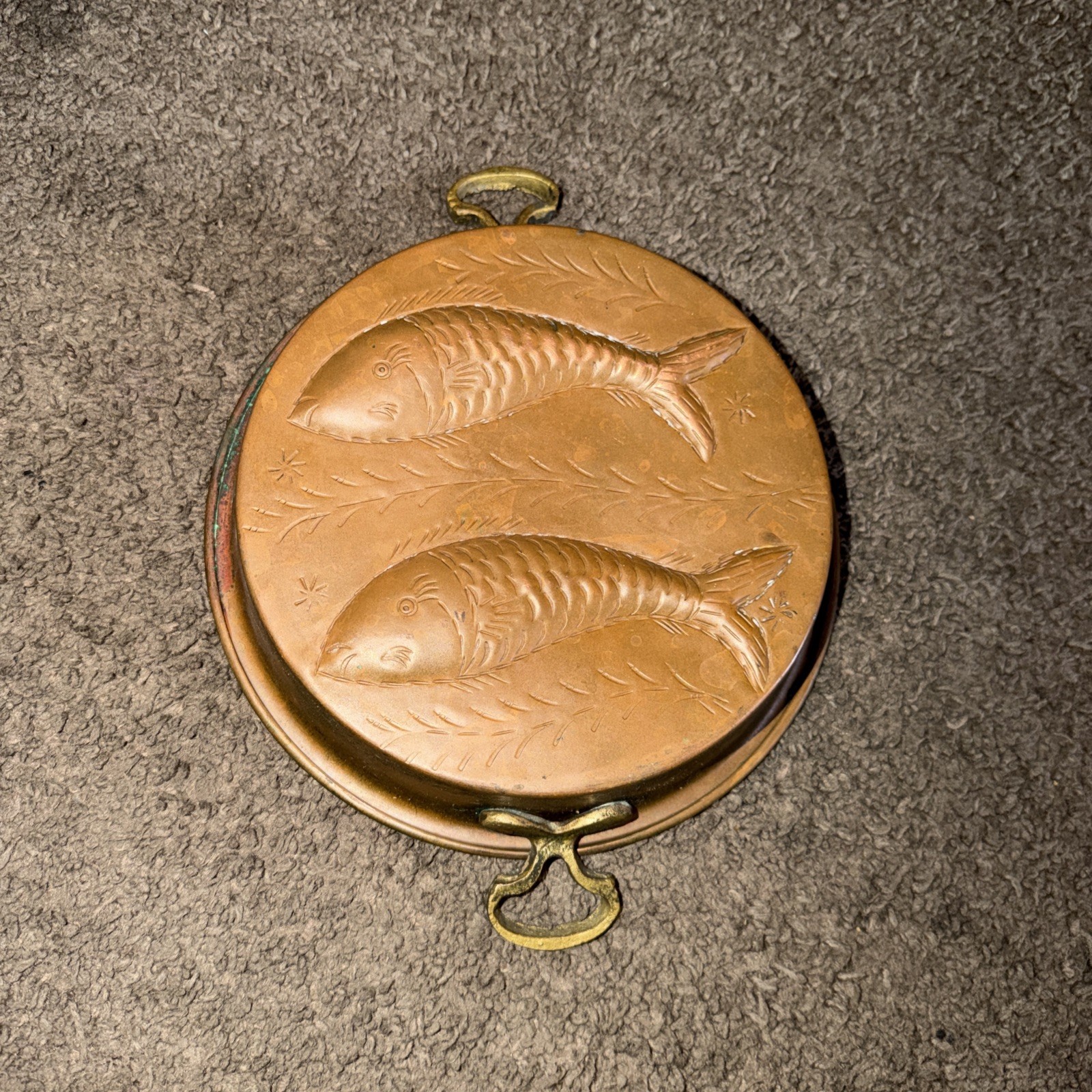 Vintage Copper & Brass Twin Fish Circular Food Mold Decor - Tart -Pan Bowl Dish