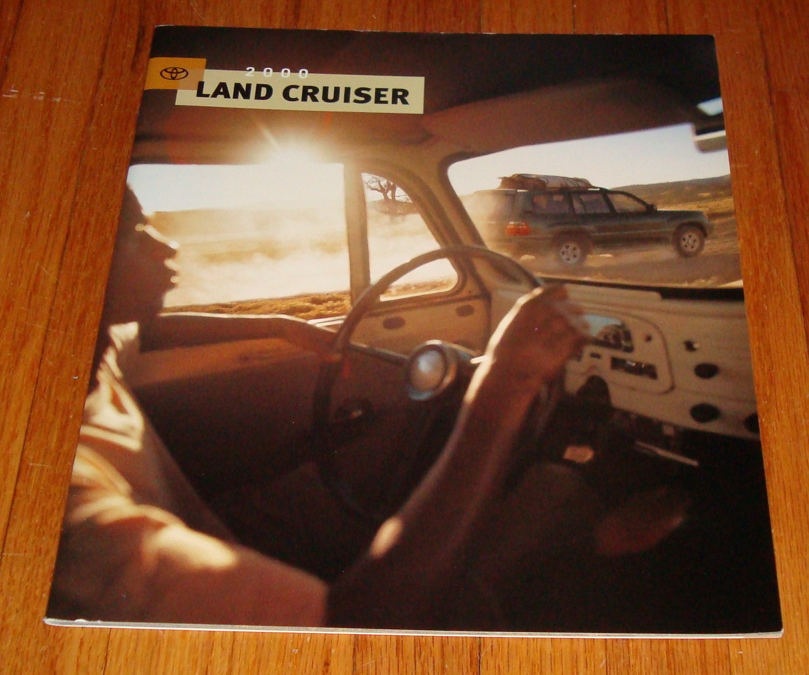 Original 2000 Toyota Land Cruiser Deluxe Sales Brochure Catalog