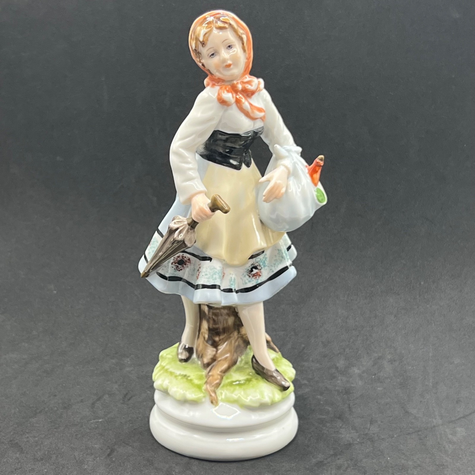 Lefton China Girl Figurine KW4055 Vintage Japan Hand Painted Porcelain