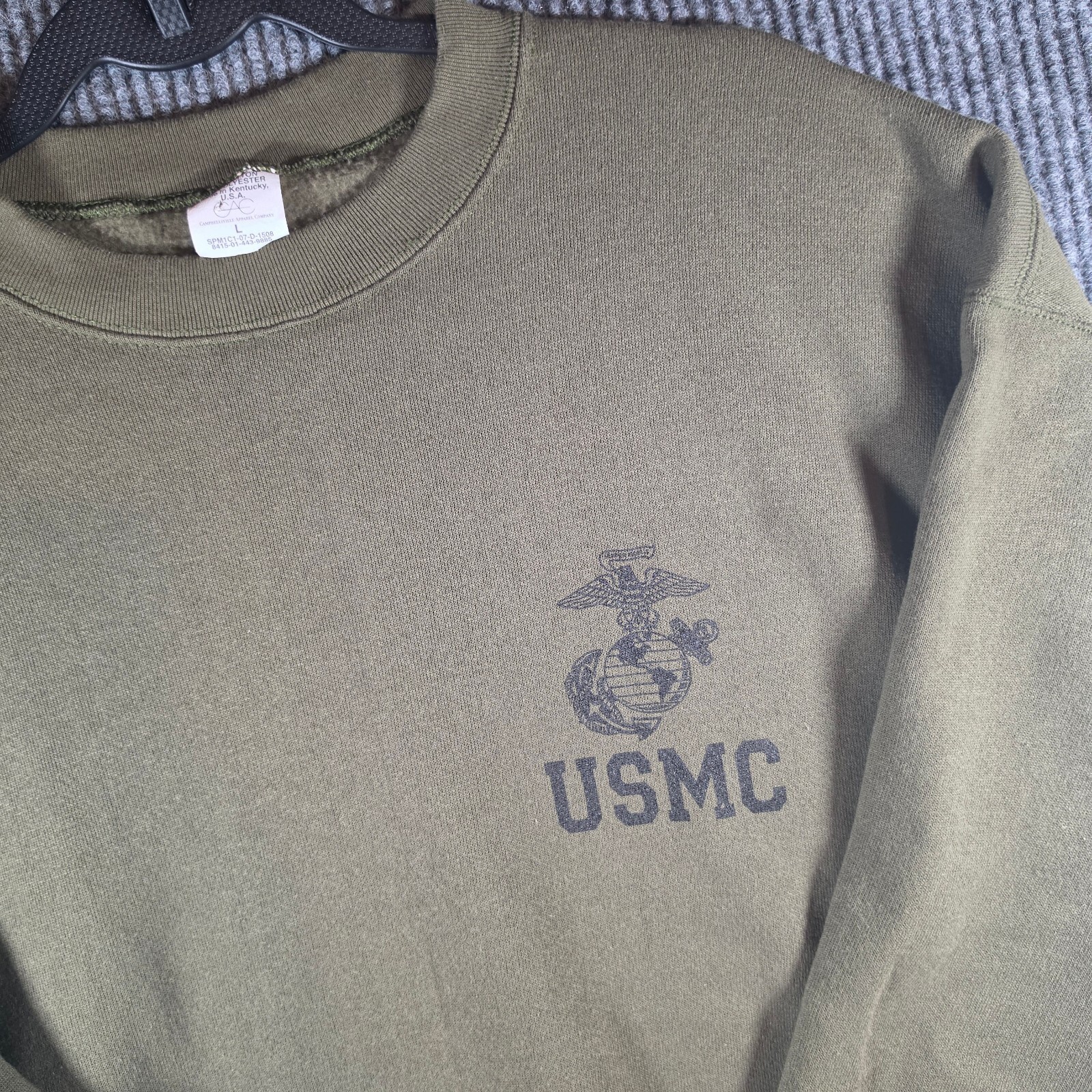 USMC Marine Corps Sweatshirt Mens L Olive Green Made USA Military EGA Crewneck