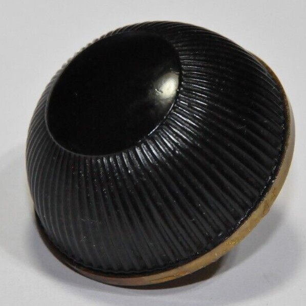 1 ORIG 1940's ZENITH TUBE RADIO KNOB BLACK DOME W/ BRASS BAKELITE  1 1/4