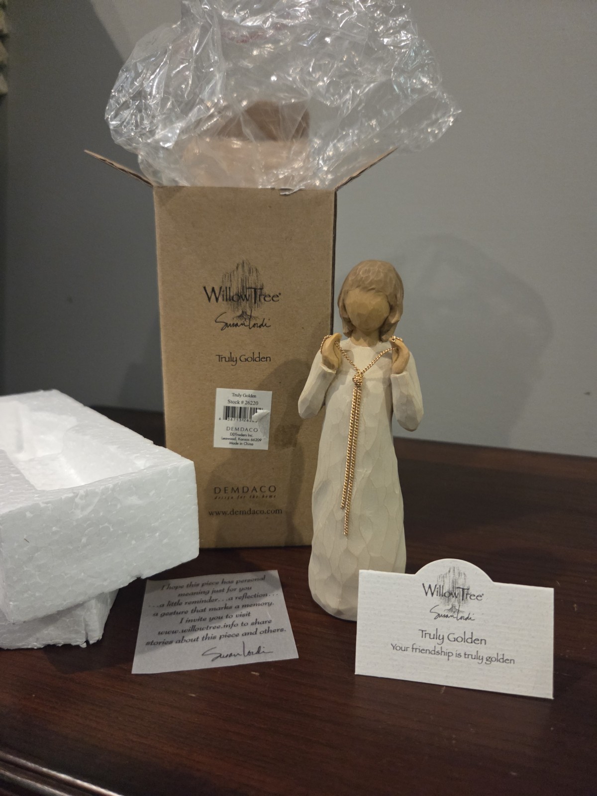 Willow Tree “Truly Golden” Resin Figurine Matte Boxed by Susan Lordi
