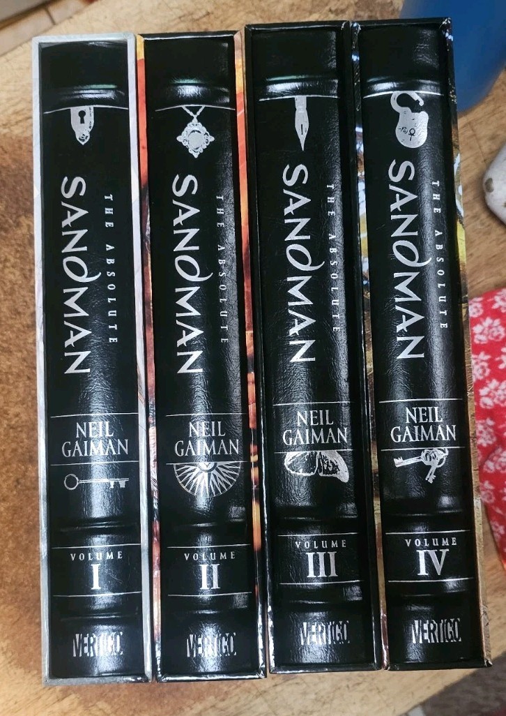 Vertigo The Absolute Sandman Vol. 1-4 Hardcover & Slipcase Neil Gaiman 2008