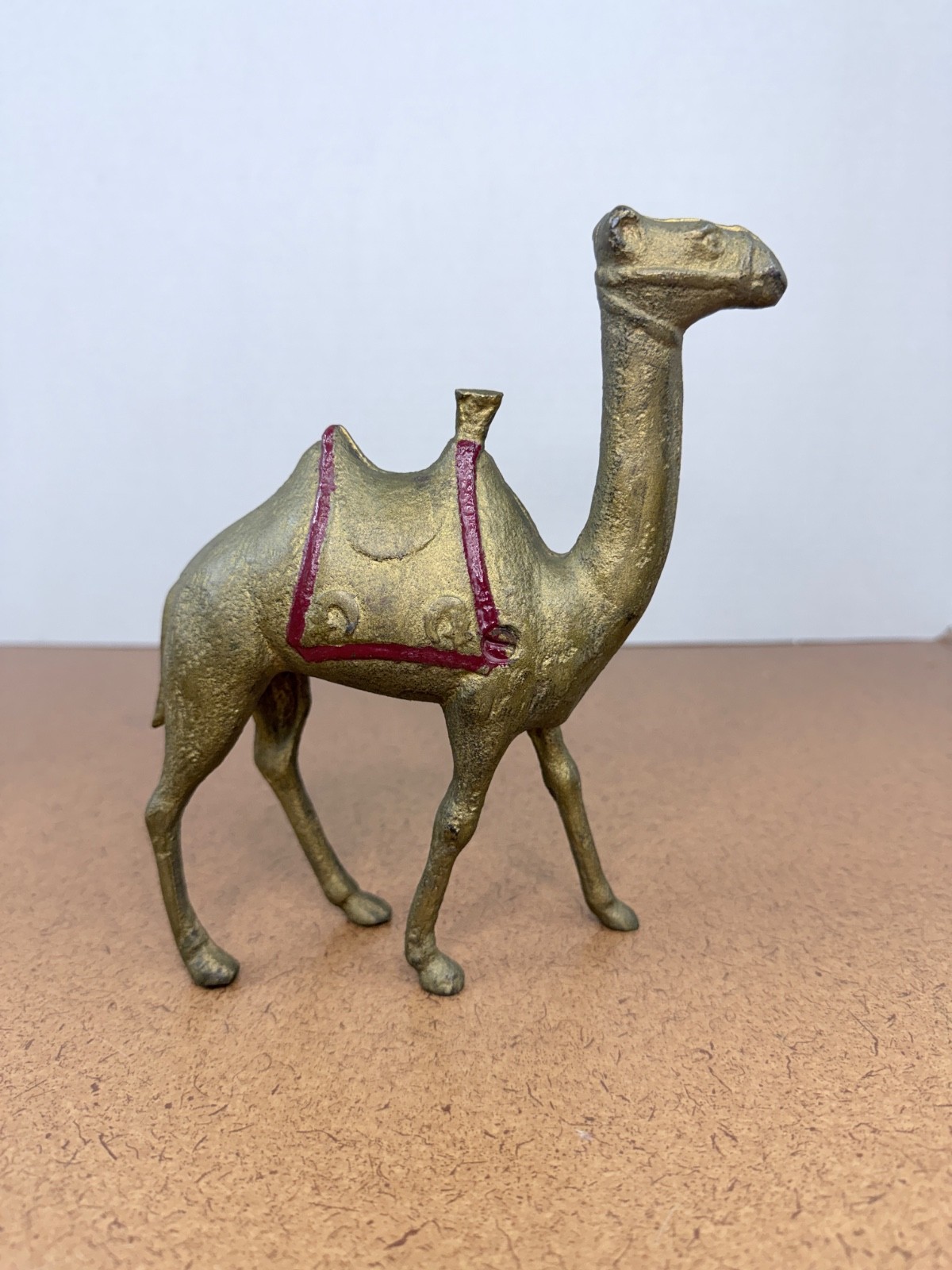 Antique/Vintage 1917-1930's A.C. Williams Large Camel (hard to find)
