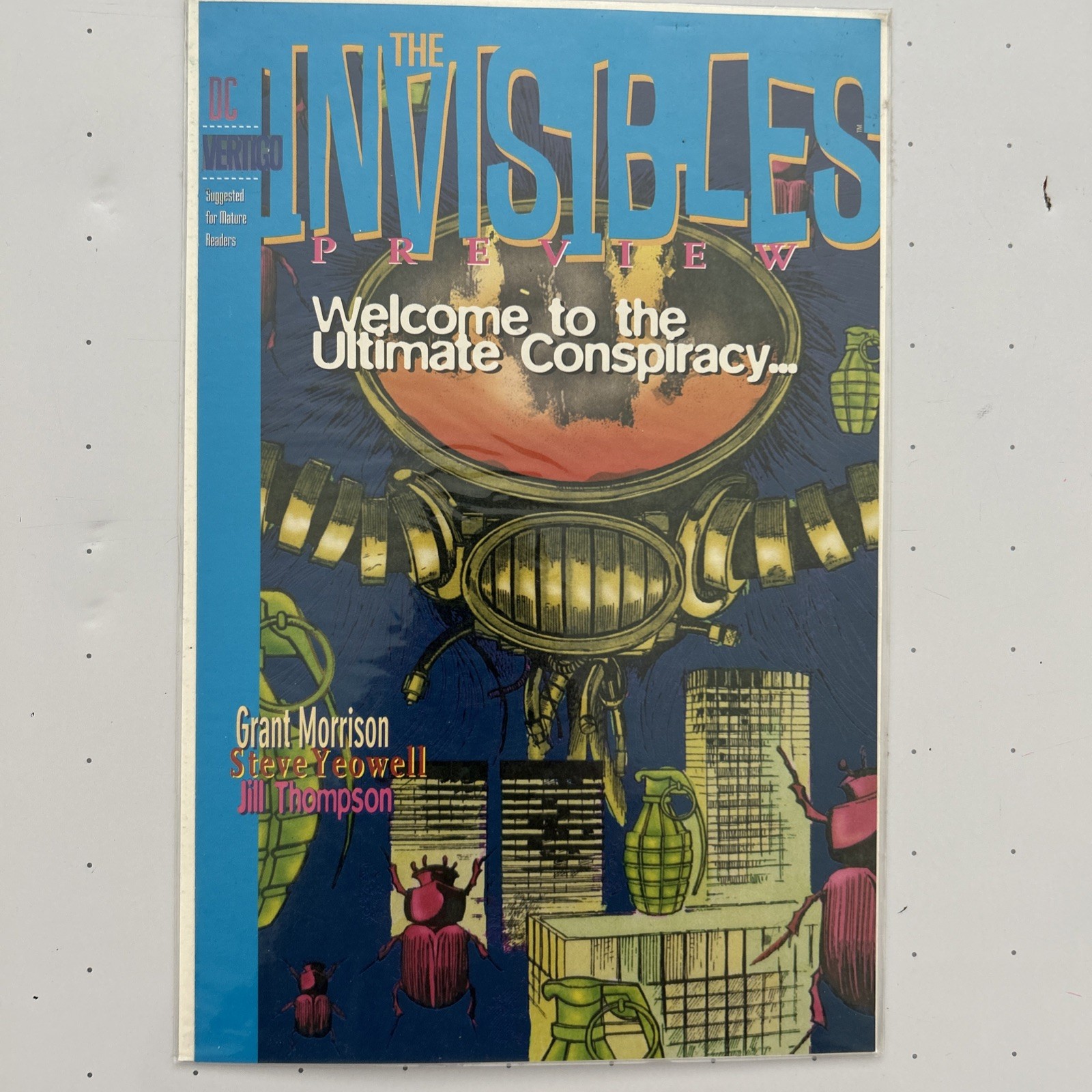 THE INVISIBLES PREVIEW (Grant Morrison) 1st appearance VF- 1994b Cover - Vintage THE INVISIBLES PREVIEW (Grant Morrison) 1st appearance VF- 1994b Cover - Vintage
