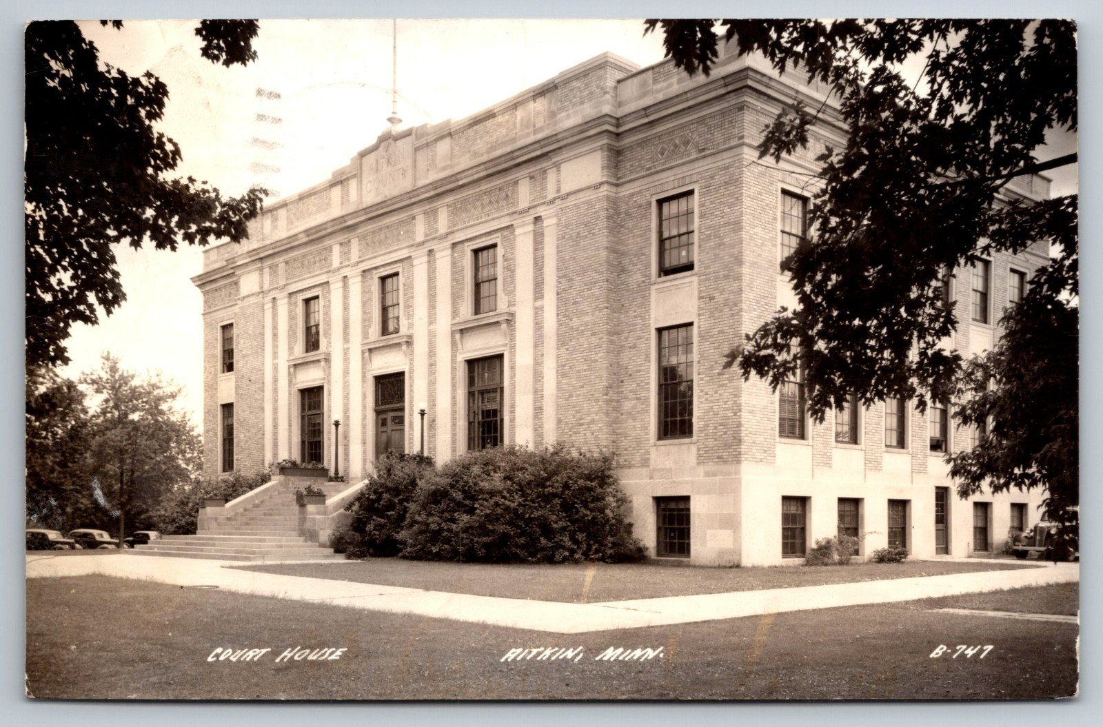 Aitkin Minnesota RPPC Court House Building 1945 Vintage Photo Postcard Minn