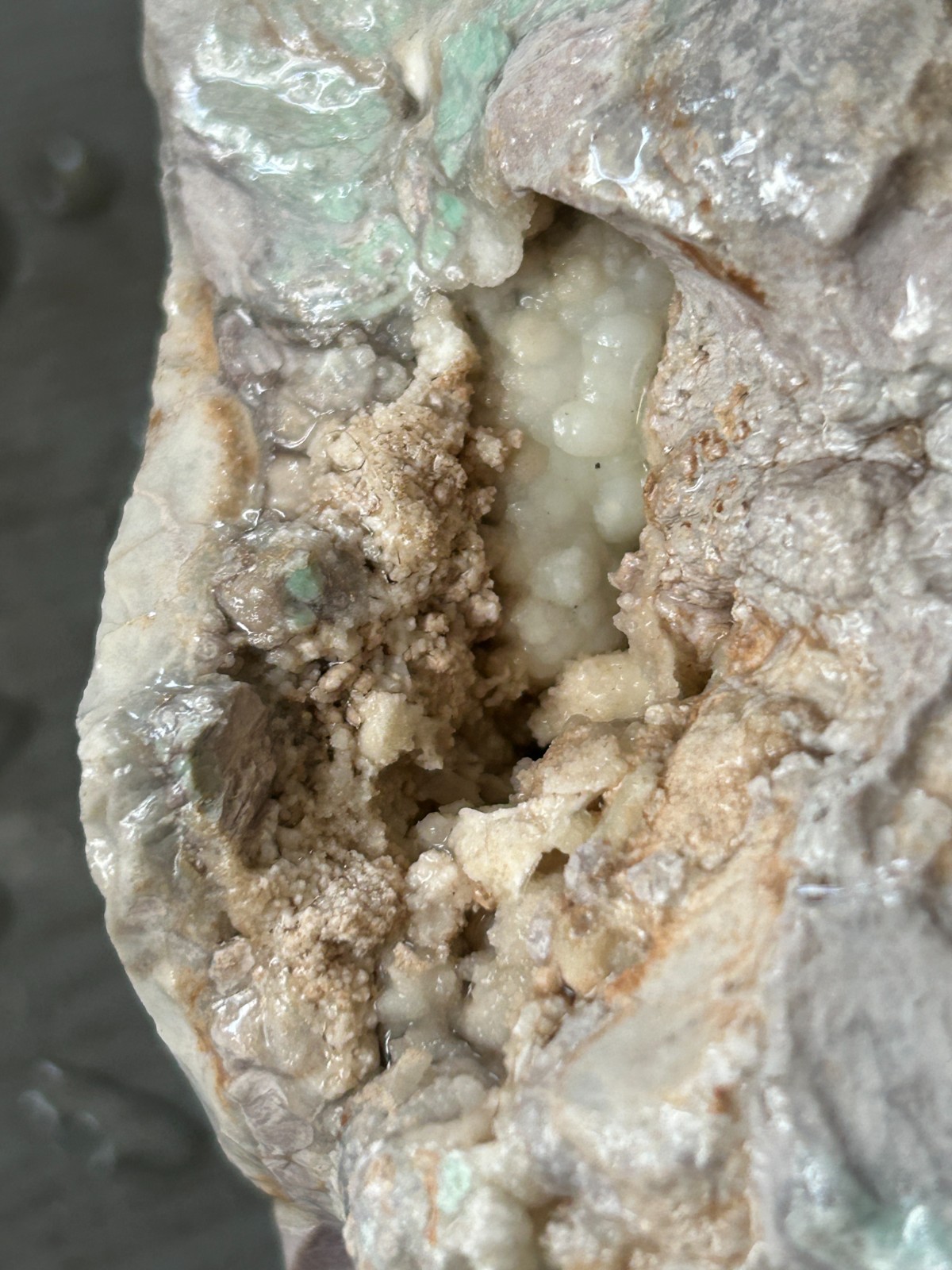 lucin Variscite rough Yellow Botryoidal crystals utah grams 2075 grams