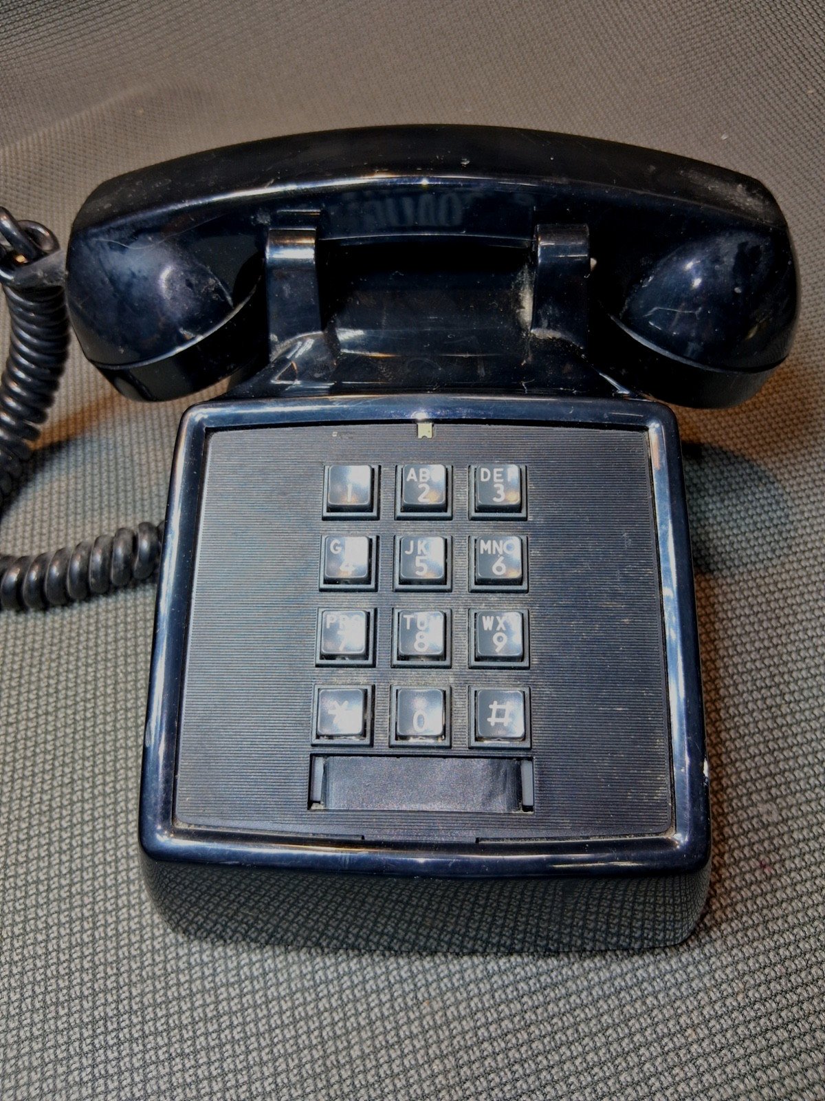 Vintage 1980’s Northern Telecom Black Push Button dial 2500 desk telephone