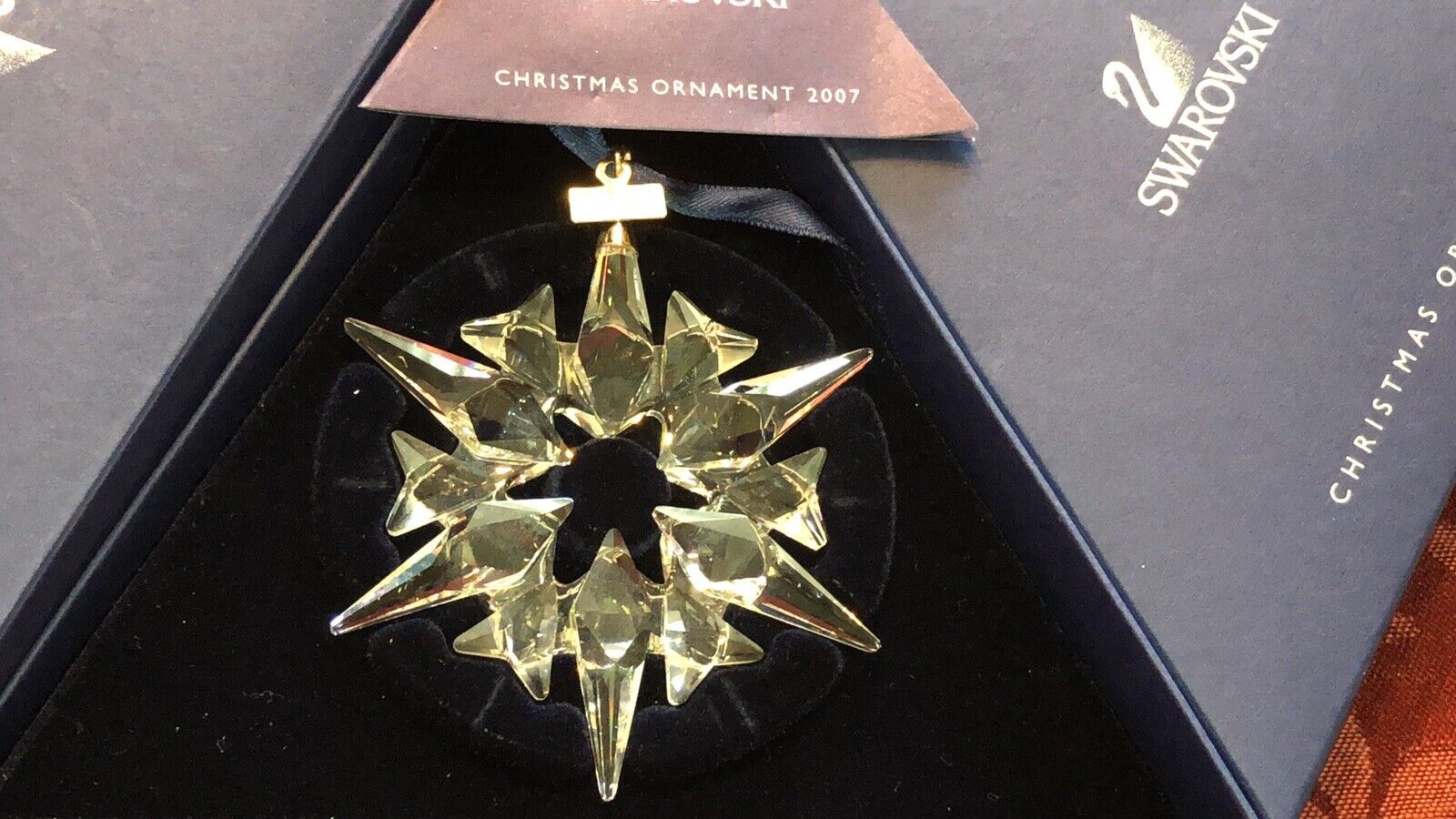 2007 Swarovski Crystal 9400 000 104 Snowflake Ornament In 872200 In Box w/Cert