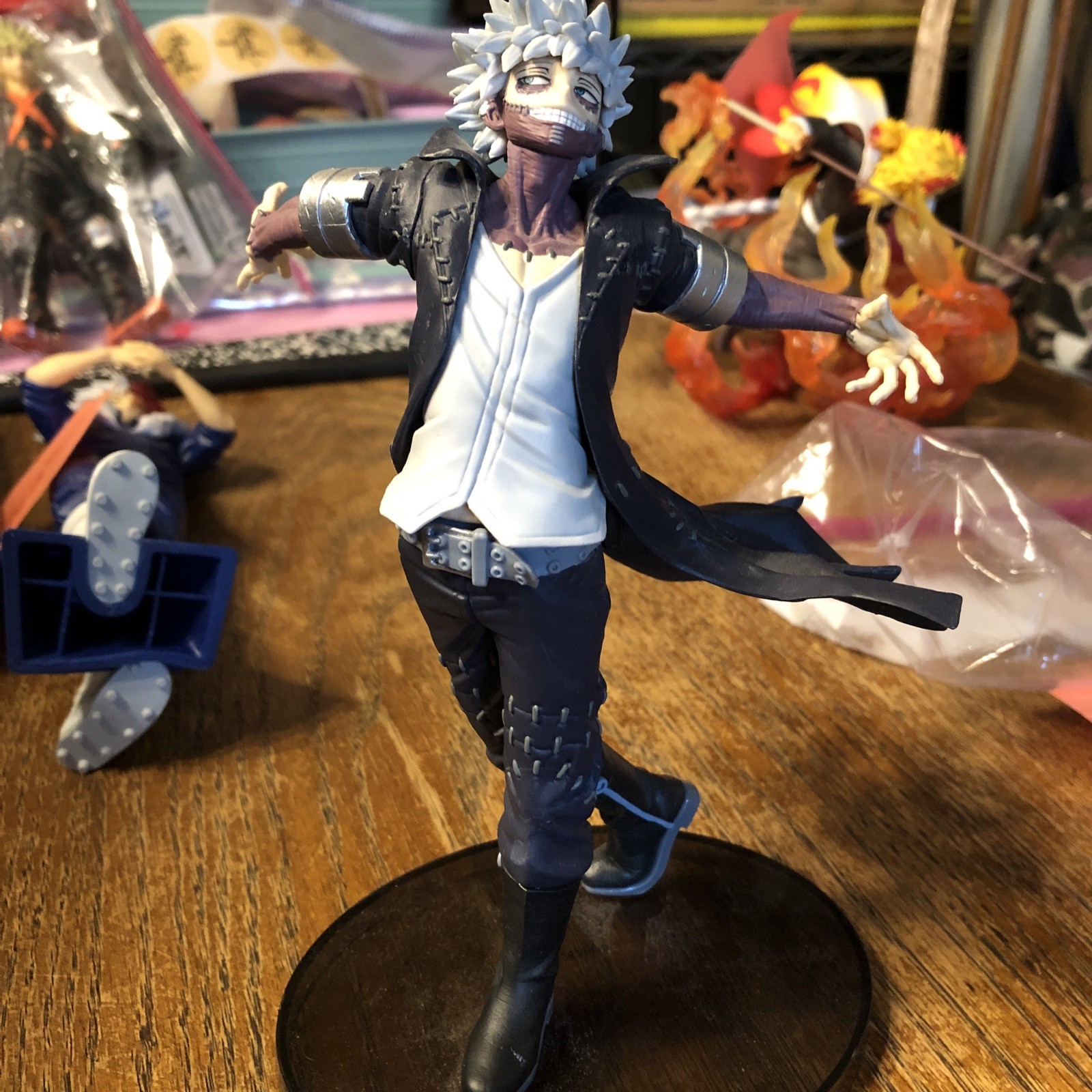 my hero academia figure Villain