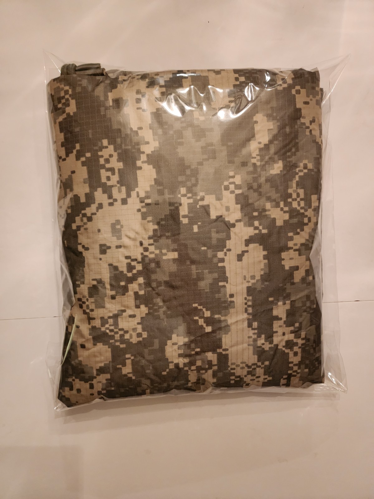 New USGI Military Reversible Field Tarp ACU 82\