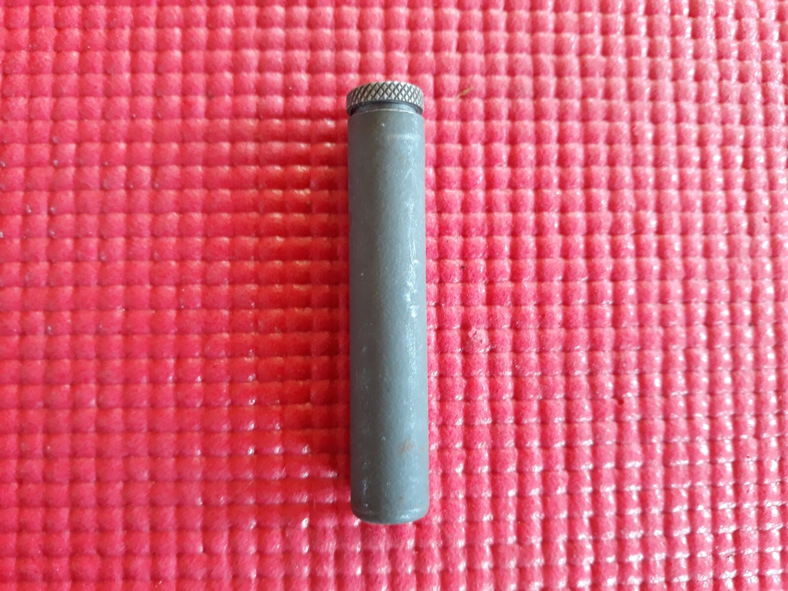 MINT Original WW2 USGI M1 Carbine Oiler / Sling Retainer marked IS