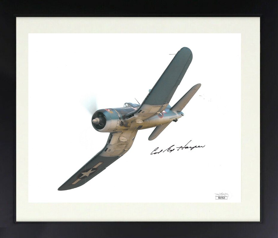 Ed Harper signed 1943 Pappy Boyington's Black Sheep WWll 8x10 Photo Framed -JSA