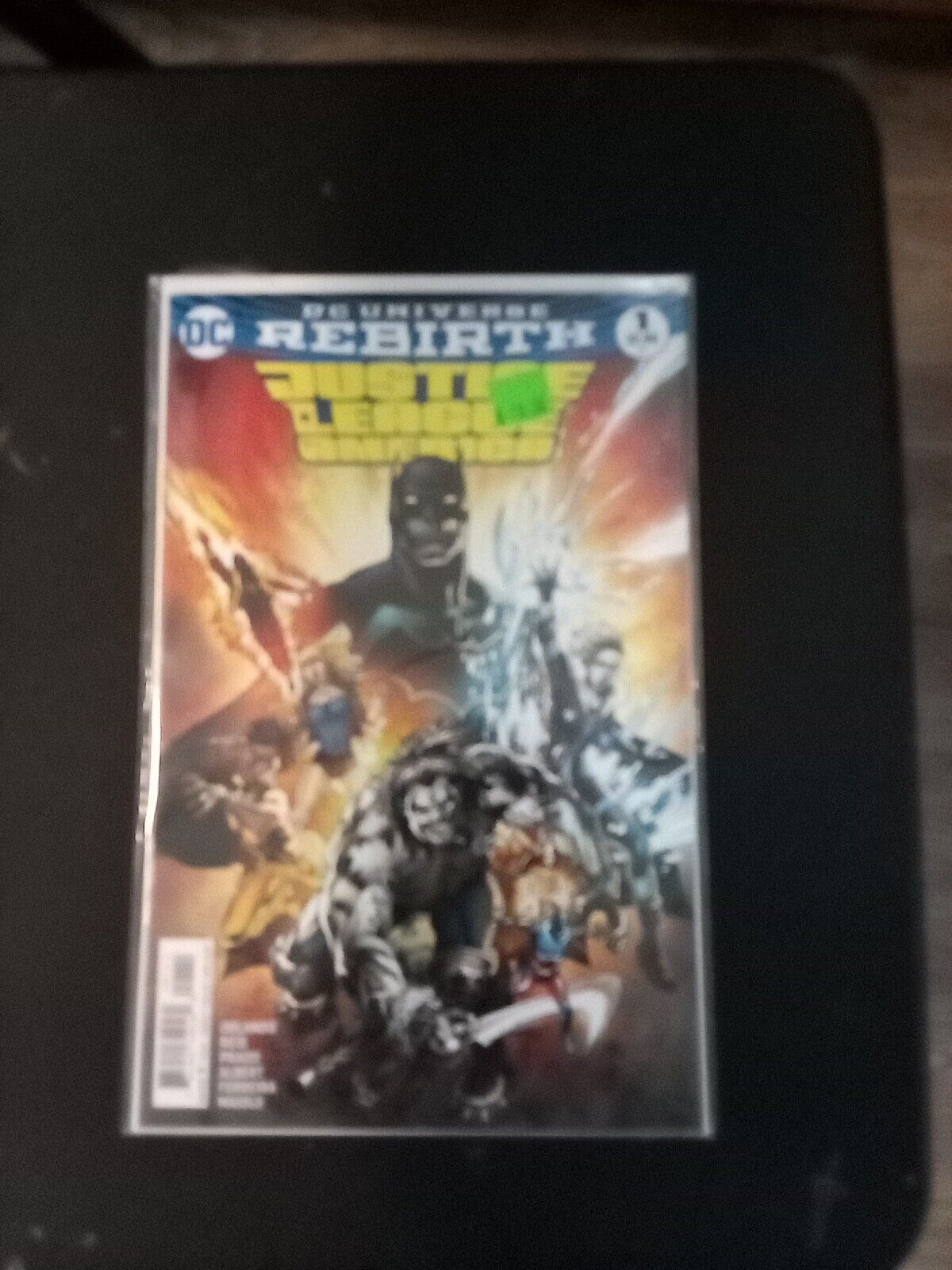 Justice League of America #1 (DC Comics October 2017)