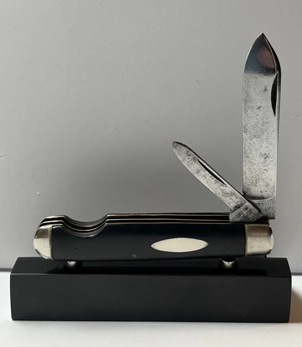 Robeson Shuredge Easy Open Jack Knife 1922-1939