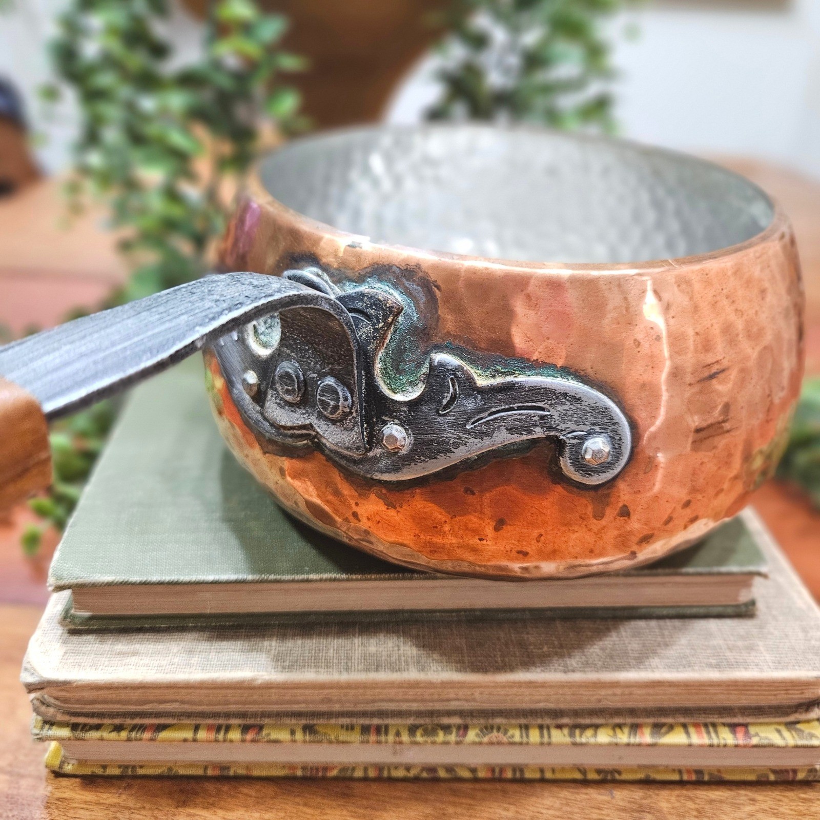 Vintage Stöckli Netstal Swiss Made Hammered Copper Fondue Pot Wood Handle No Lid