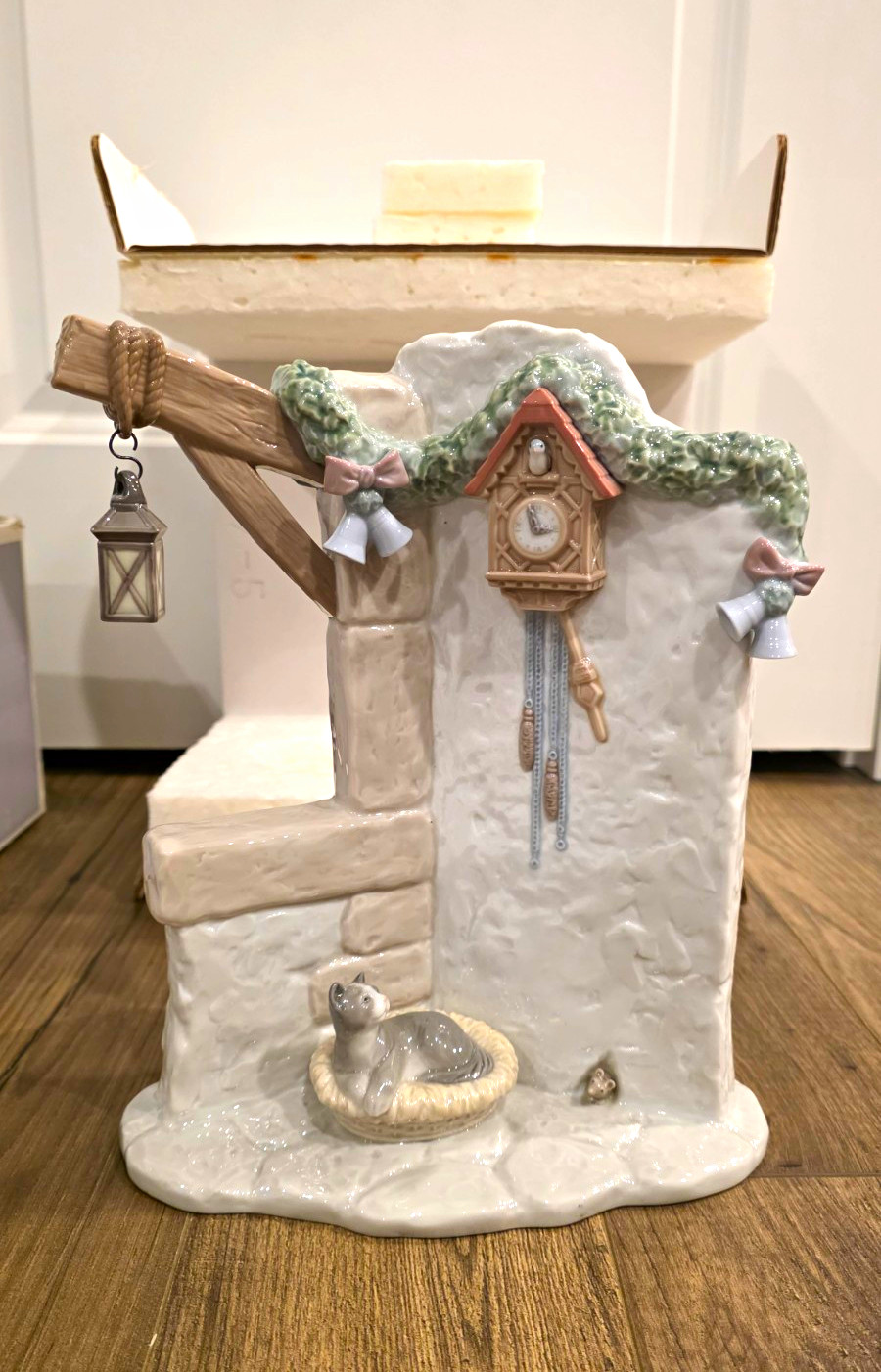 Lladro SANTA'S WORKSHOP 6895 IT'S ALMOST TIME W/ Original Box 
