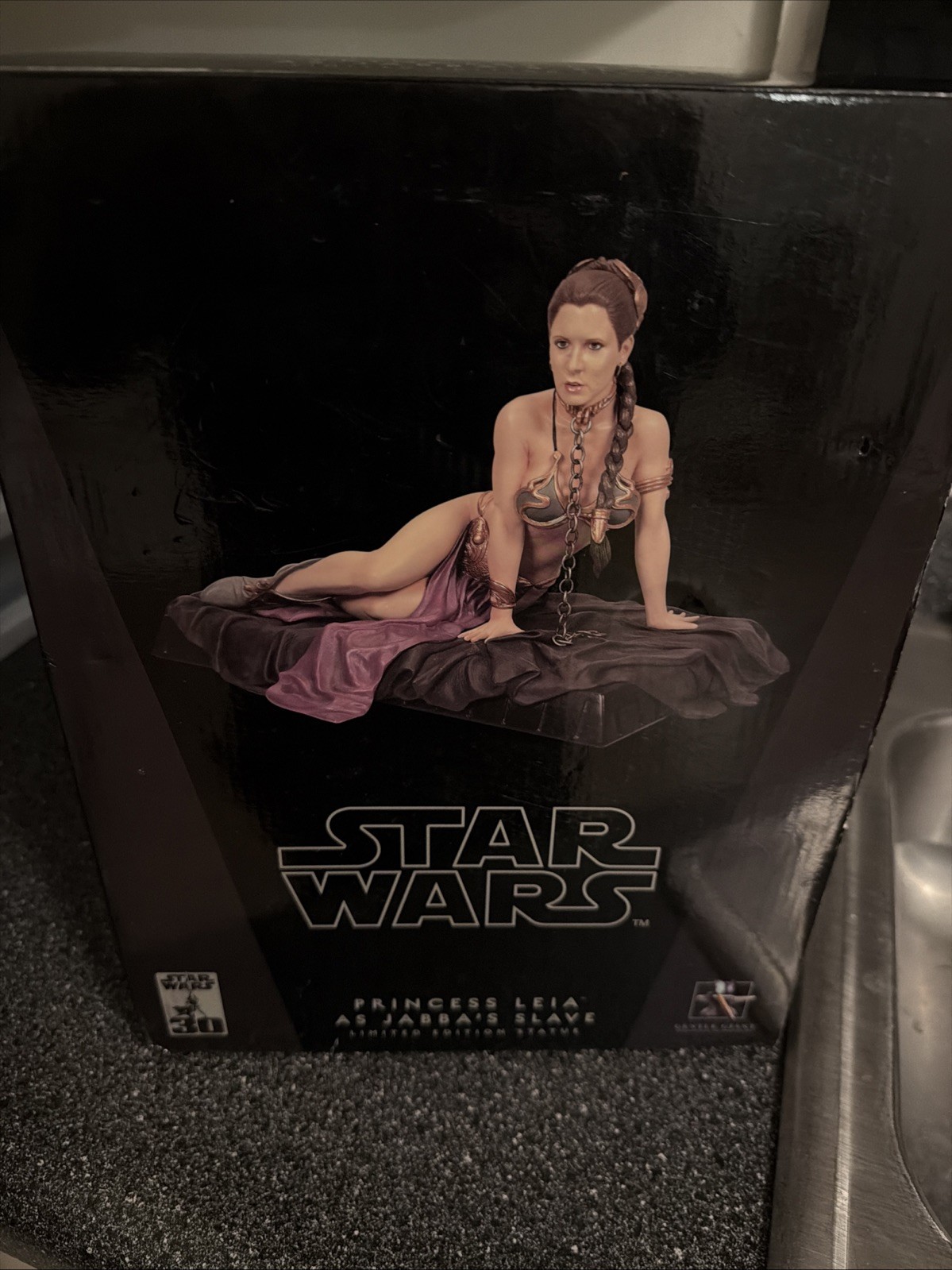 Star Wars Princess Leia As Jabbas Slave Limited Edition Statue Star Wars Princess Leia As Jabbas Slave Limited Edition Statue