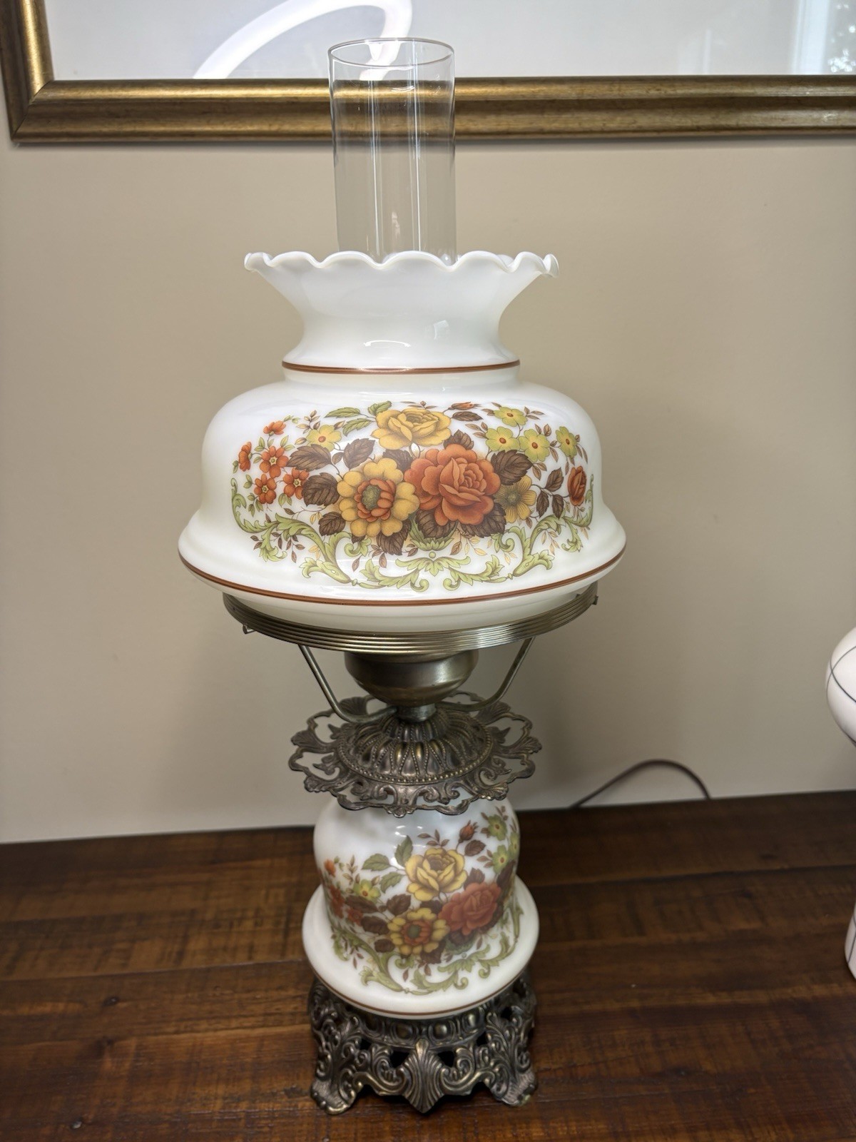 vintage quoizel hurricane lamp