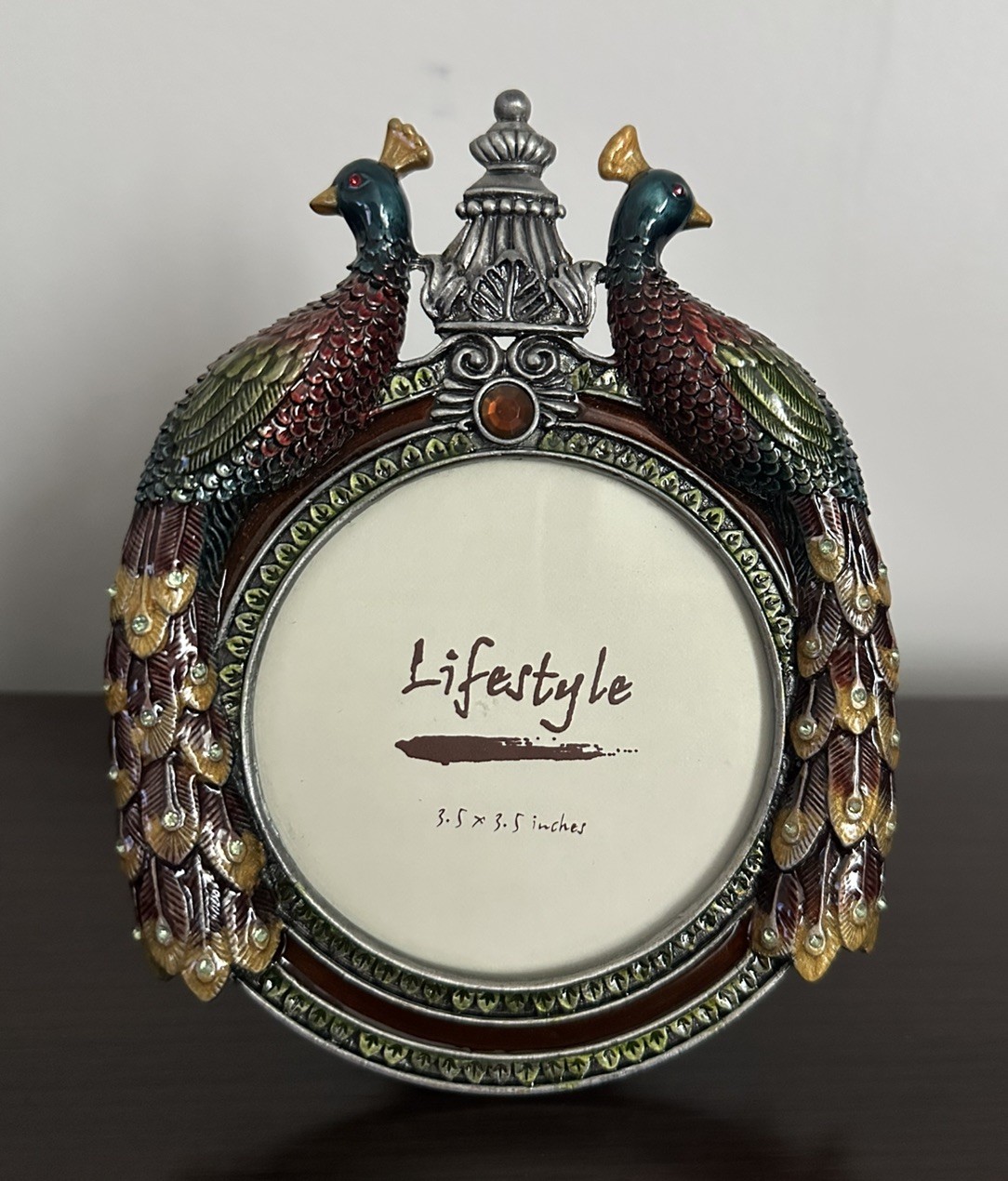Lifestyle Peacock Round Picture Frame 3 1/2