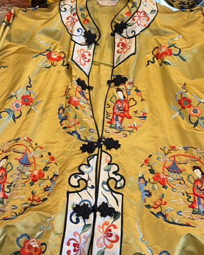 Vintage Silk Jacket Kimono Bai Hua Elaborate Embroidered/S/Handmade Traditional Vintage Silk Jacket Kimono Bai Hua Elaborate Embroidered/S/Handmade Traditional