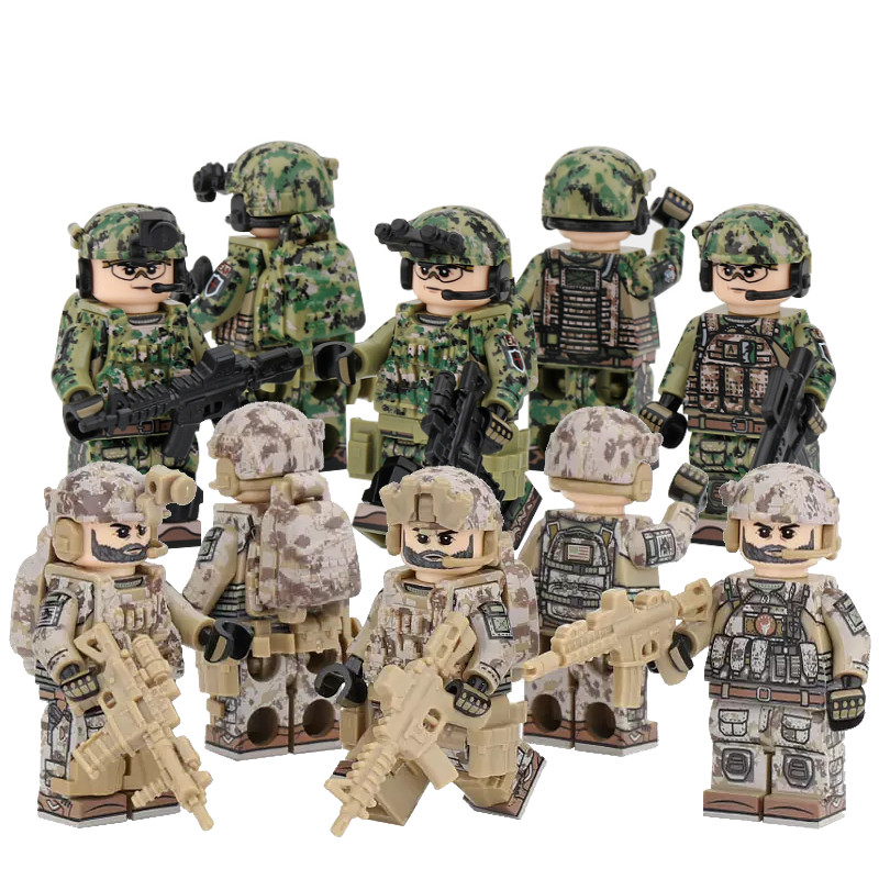 Elite Delta Force Mini Military Figures Set – 10 U.S.  Soldiers with Gears