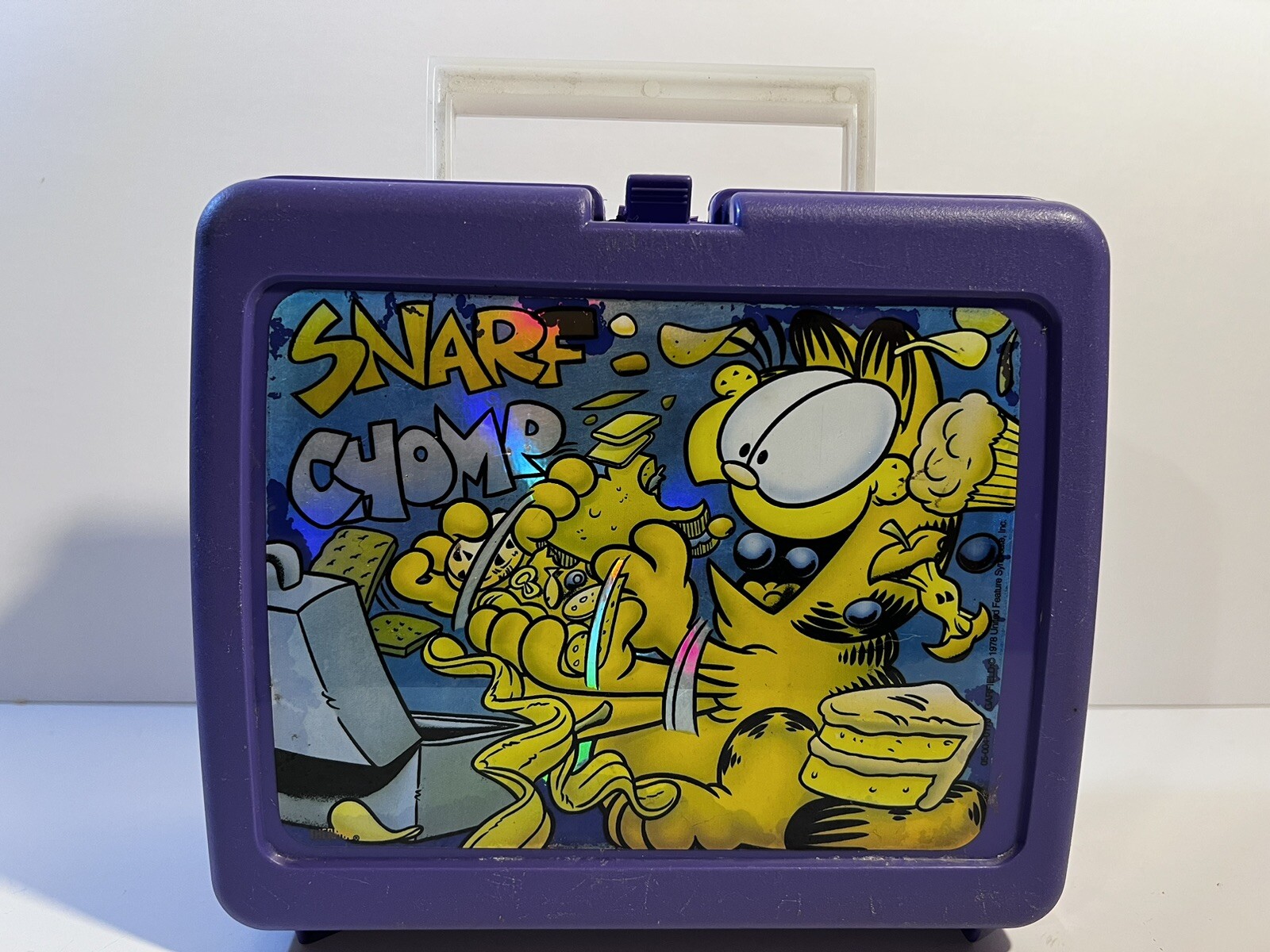 Vintage Thermos 1978 Garfield Snarf Chomp Made in the USA Purple