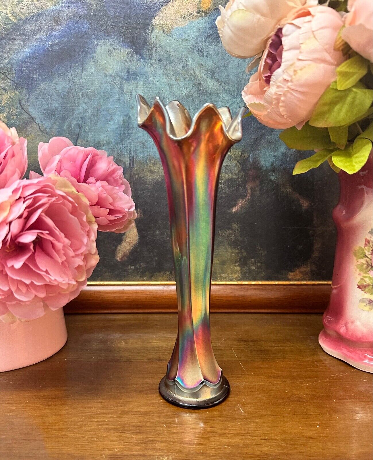 Stunning Vintage Mid-Century Amethyst Carnival Glass Tall Vase