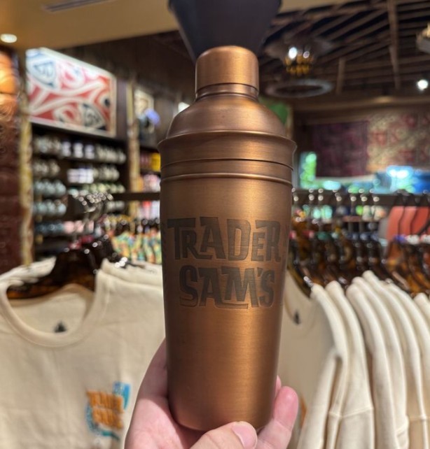 NEW⭐Disney Parks Polynesian Resort Trader Sam’s Tiki Bar Bronze Cocktail Shaker