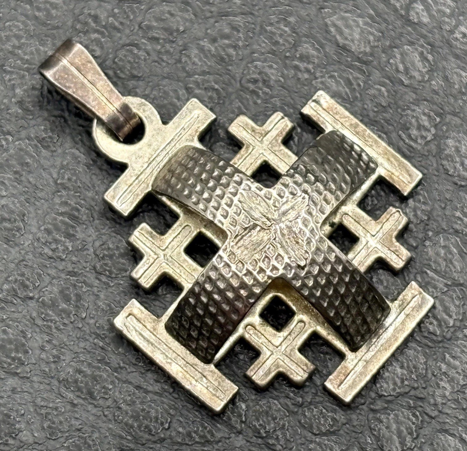 Vintage Jerusalem 925 Sterling Silver Cross Pendant 3D Textured Necklace Charm