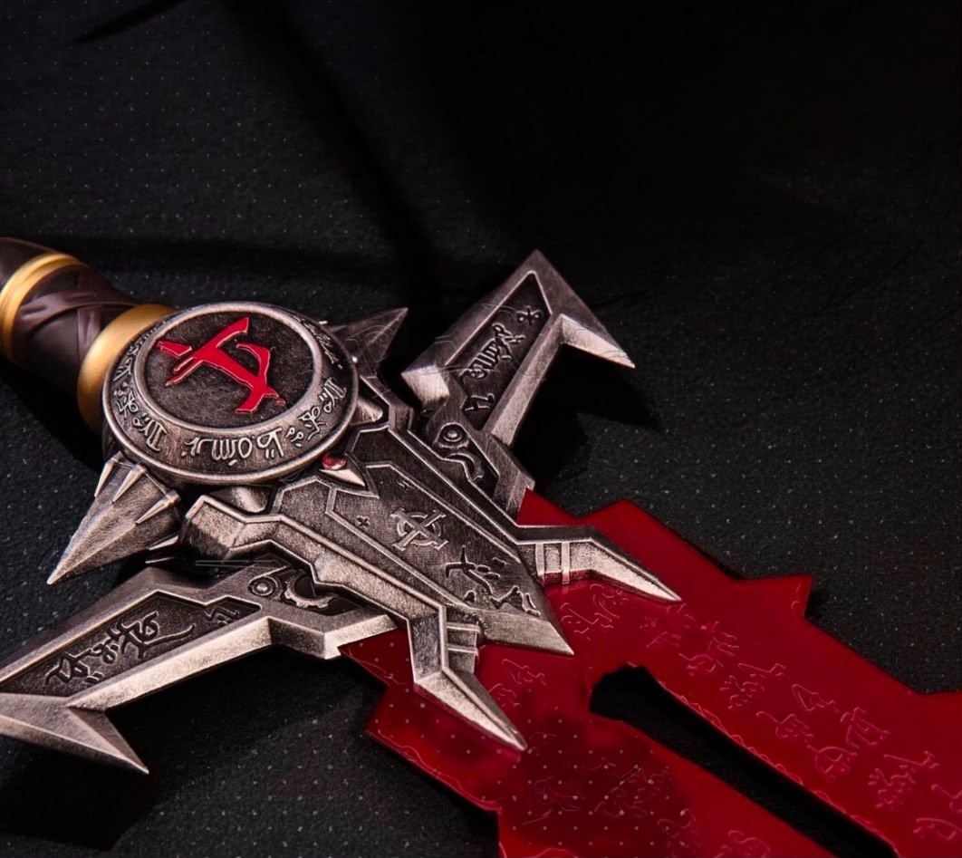 Doom Eternal Crucible Cosplay Prop Sword Replica | Geek Collector's Memorabilia