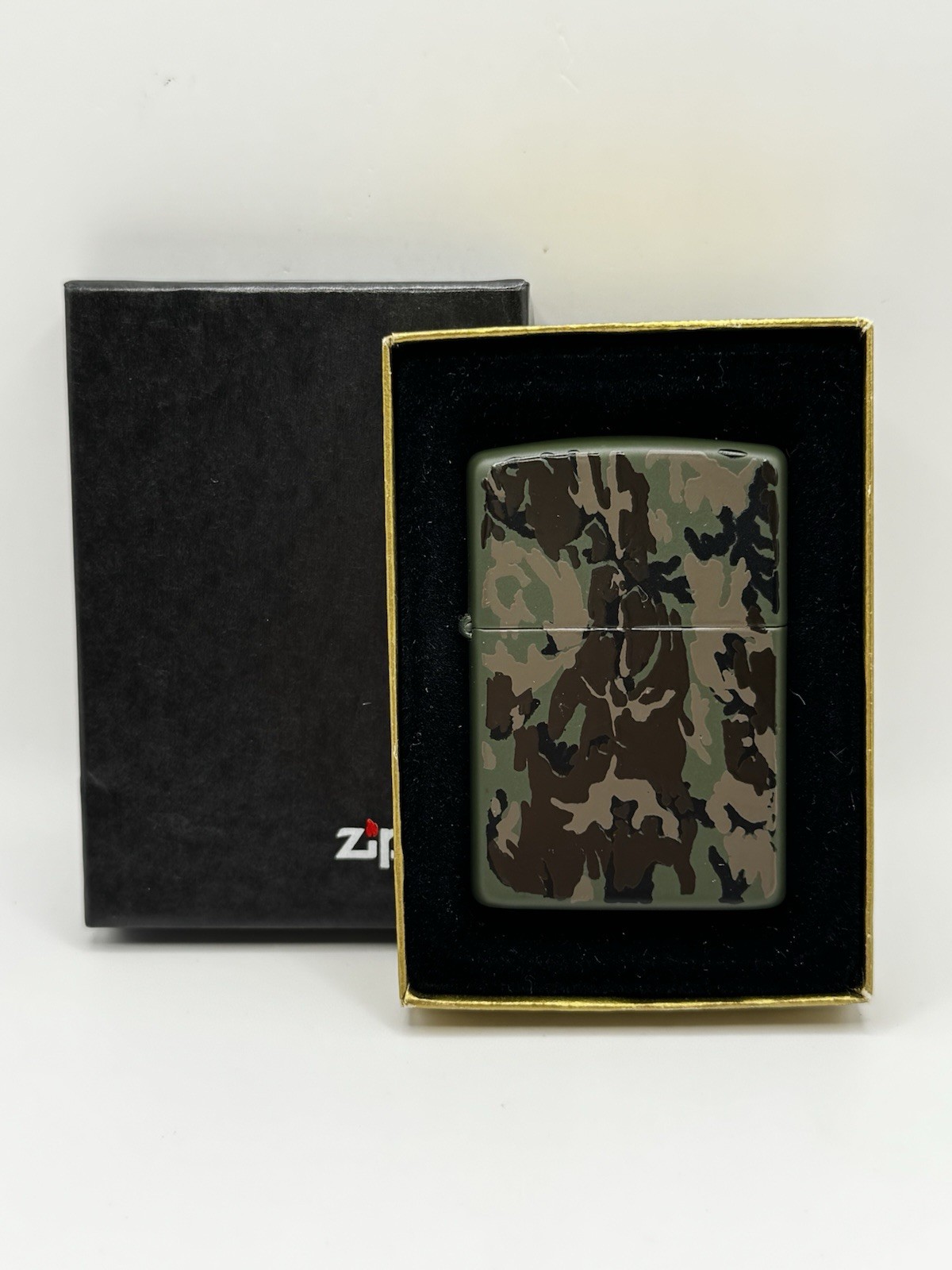 Vintage 1990s Zippo Lighter Camo Camouflage Green Brown Original Box NOS Vintage 1990s Zippo Lighter Camo Camouflage Green Brown Original Box NOS