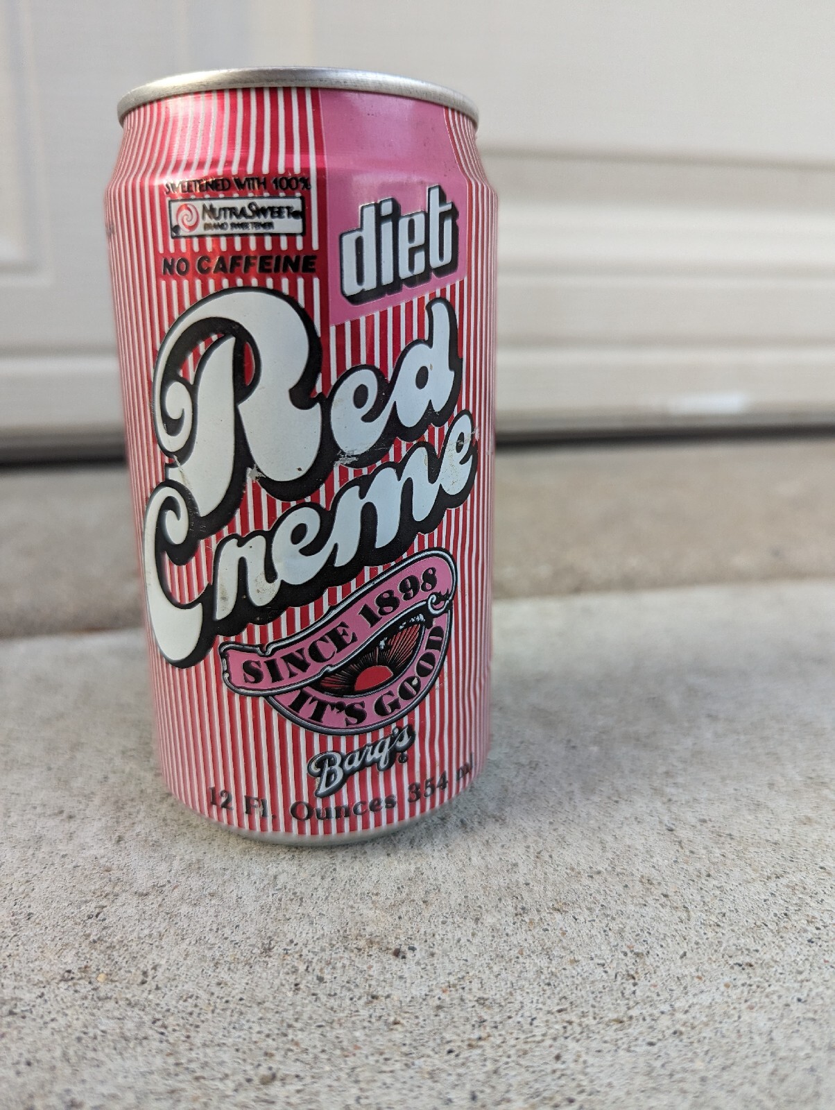 Rare Barq's Diet Red Creme No Caffeine Soda Pop Can Nutrasweet