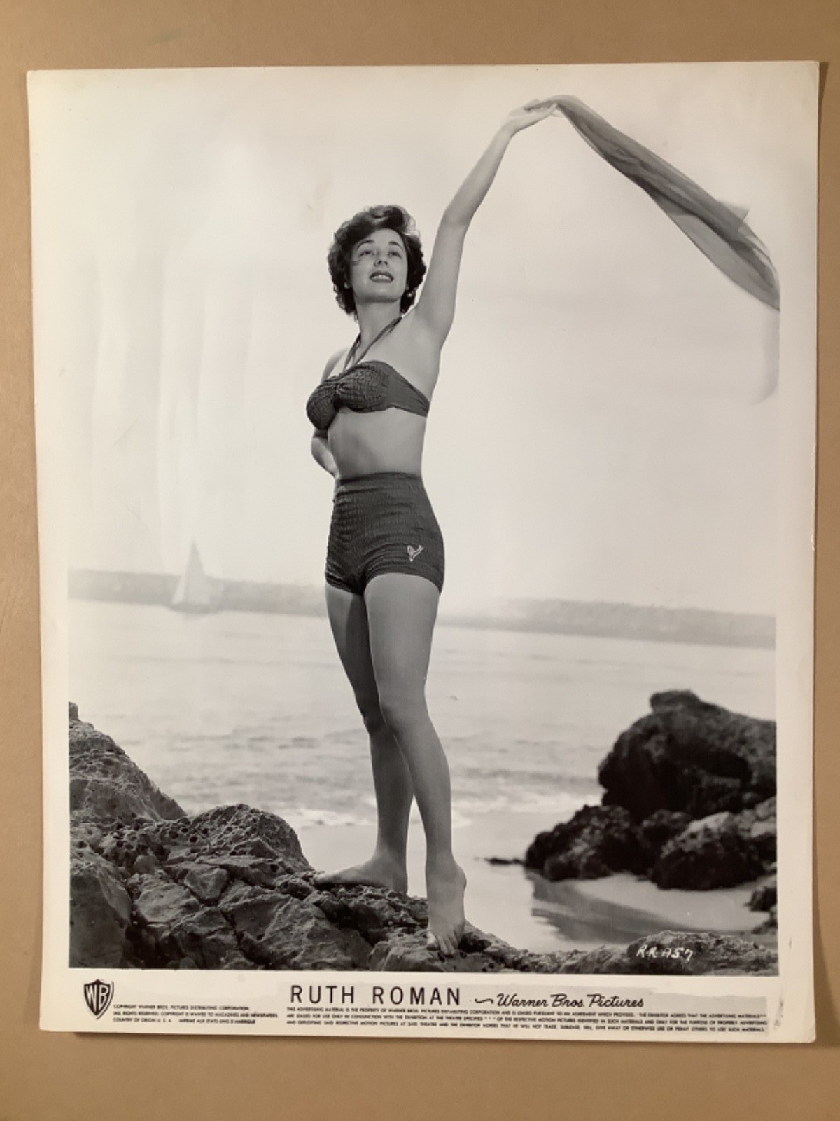 Classic Pinup beautiful barefoot swimsuit photo seductive Ruth Roman 1950