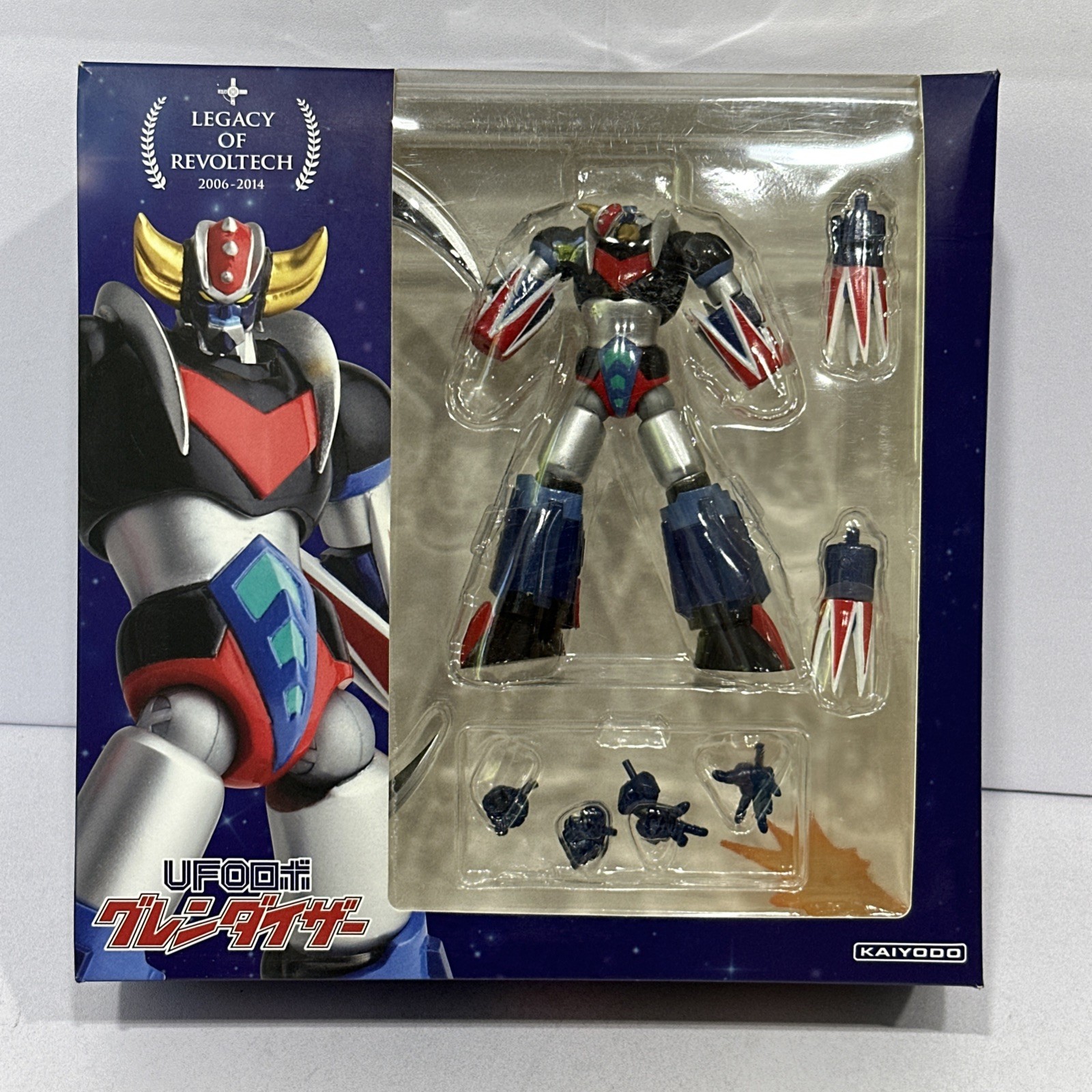 KAIYODO LEGACY OF REVOLTECH LR-056 GRENDIZER PVC ACTION FIGURE
