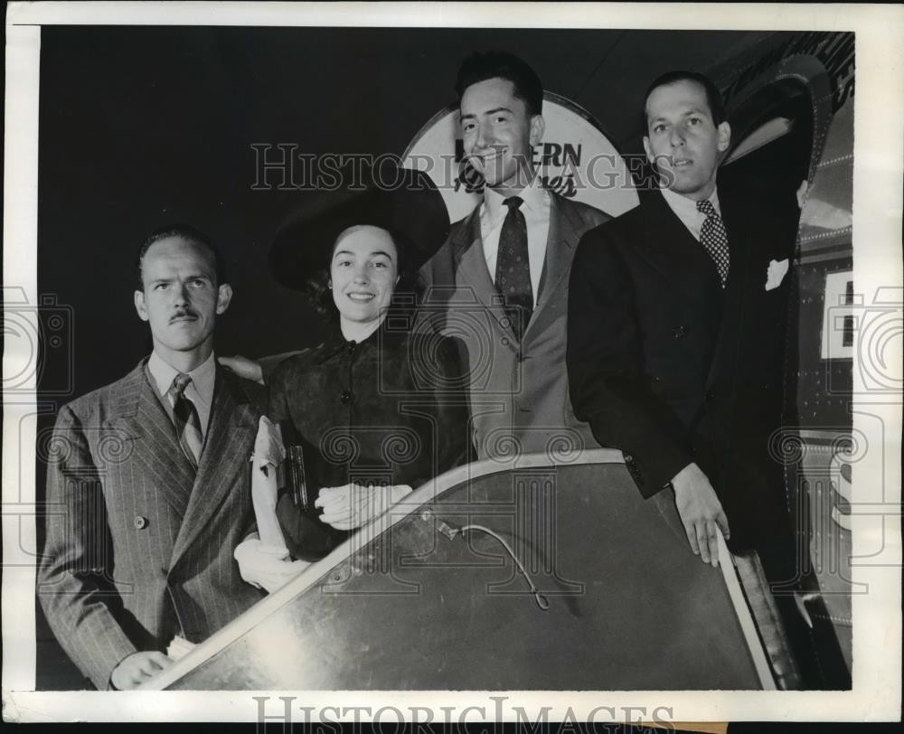 1941 Press Photo New York Four Leader of the United Youth for Defense NYC