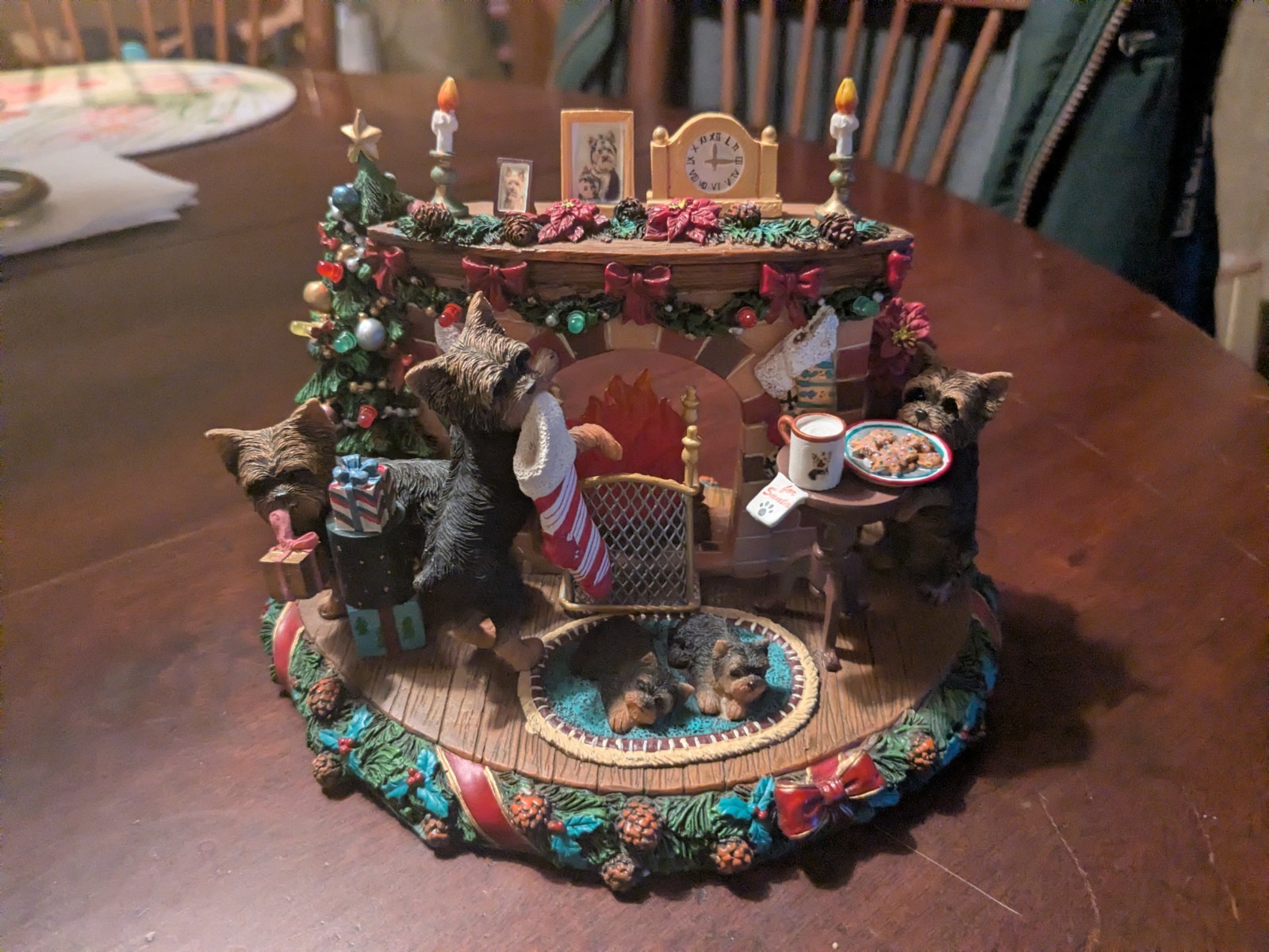 Danbury Mint A Cozy Christmas Eve Yorkshire Terrier UNTESTED NO POWER CORD