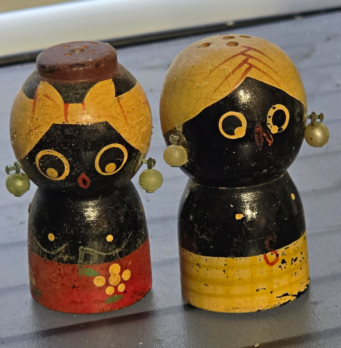 Vintage Japan Wooden Figural Salt Pepper Shakers Hand Painted Bead Earrings MCM