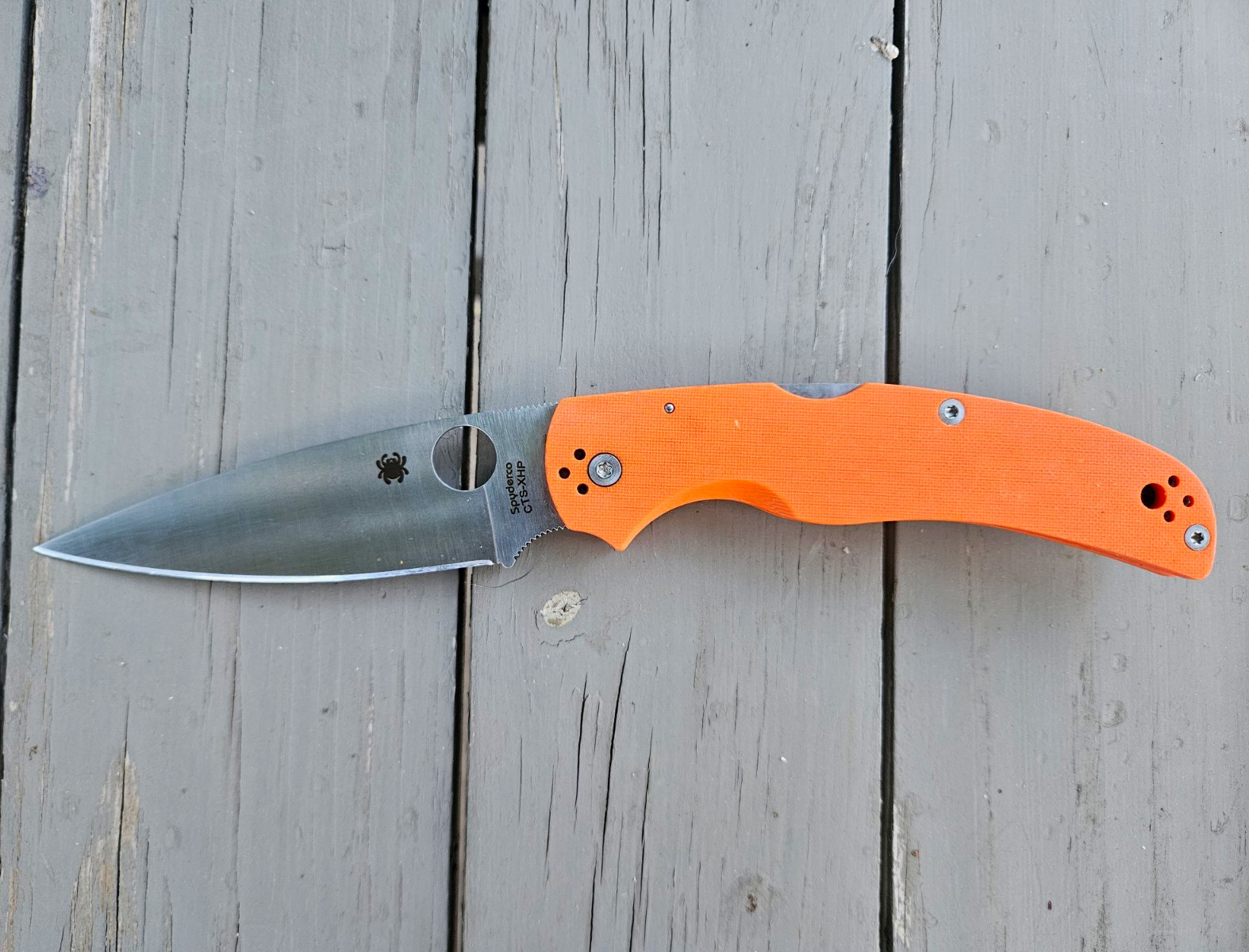 Spyderco Native Chief C244GPOR CTS XHP Plain Edge Orange G10 Pocketknife