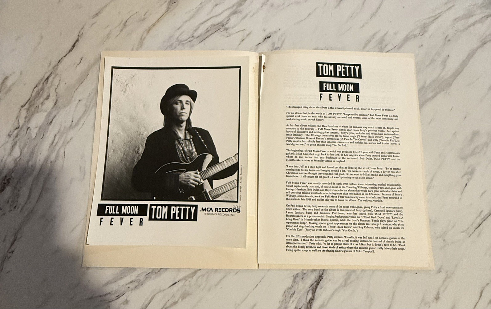 RARE TOM PETTY PRESS KIT WITH ORIGINAL PROMO PHOTOGRAPH