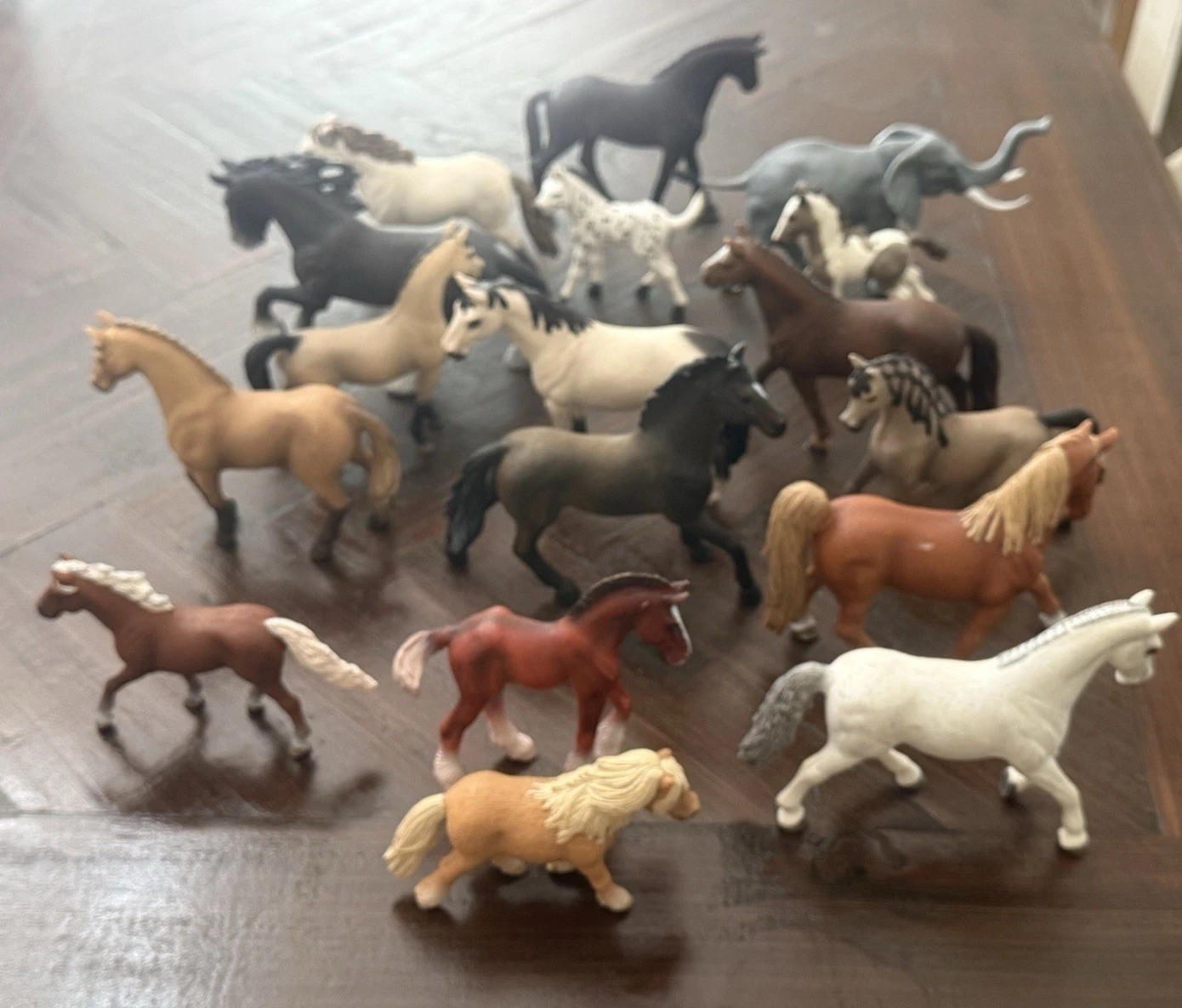 Schleich herd of horses/ 17 total/ colts/foal/mare/ work horse/ pretend play