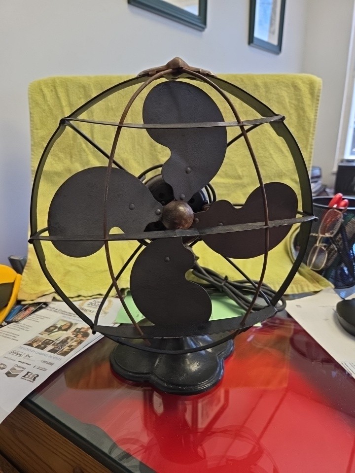 Antique 1930s Emerson Seagull Desk Fan Art Deco MCM  Black 2 Speed. Works Well 