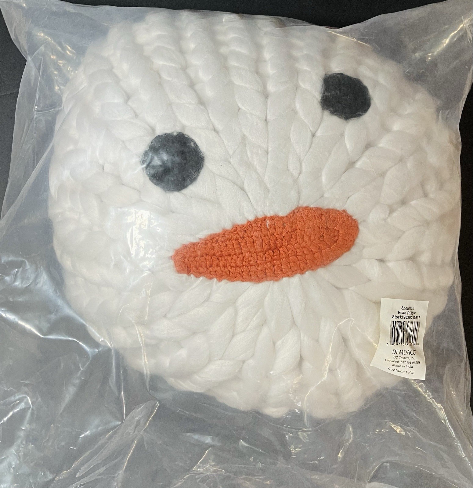 Demdaco Pillow * Snow Man Snowman Head * Aporox 14” Knit Crochet