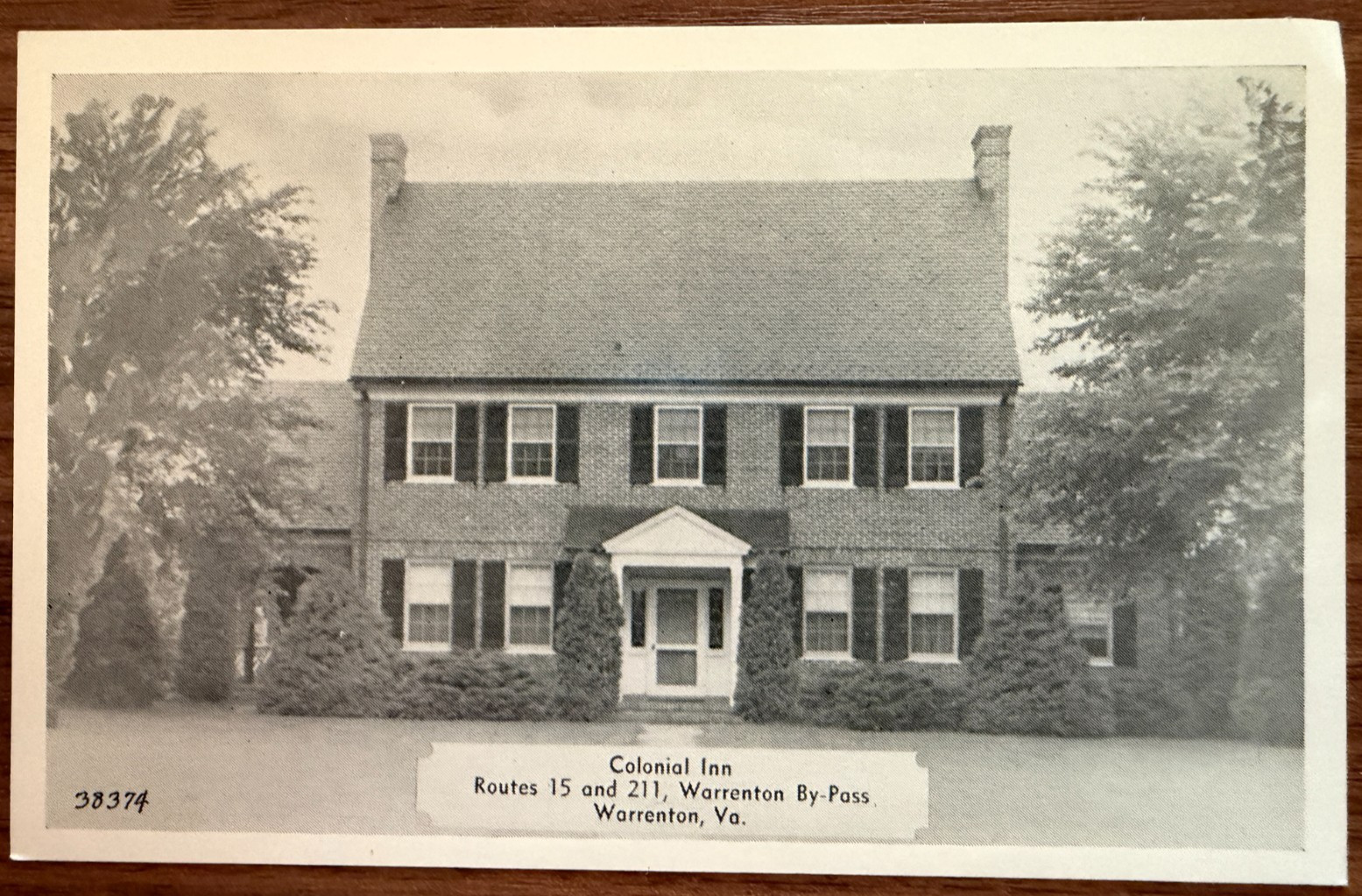 Colonial Inn Warrenton Virginia Greyscale Vintage Postcard VA