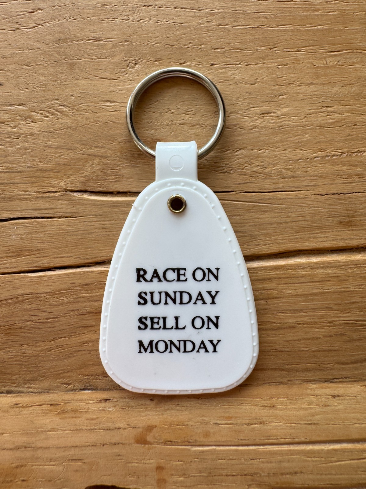 PERIOD CORRECT LTD Race on Sunday Sell on Monday KEYCHAIN