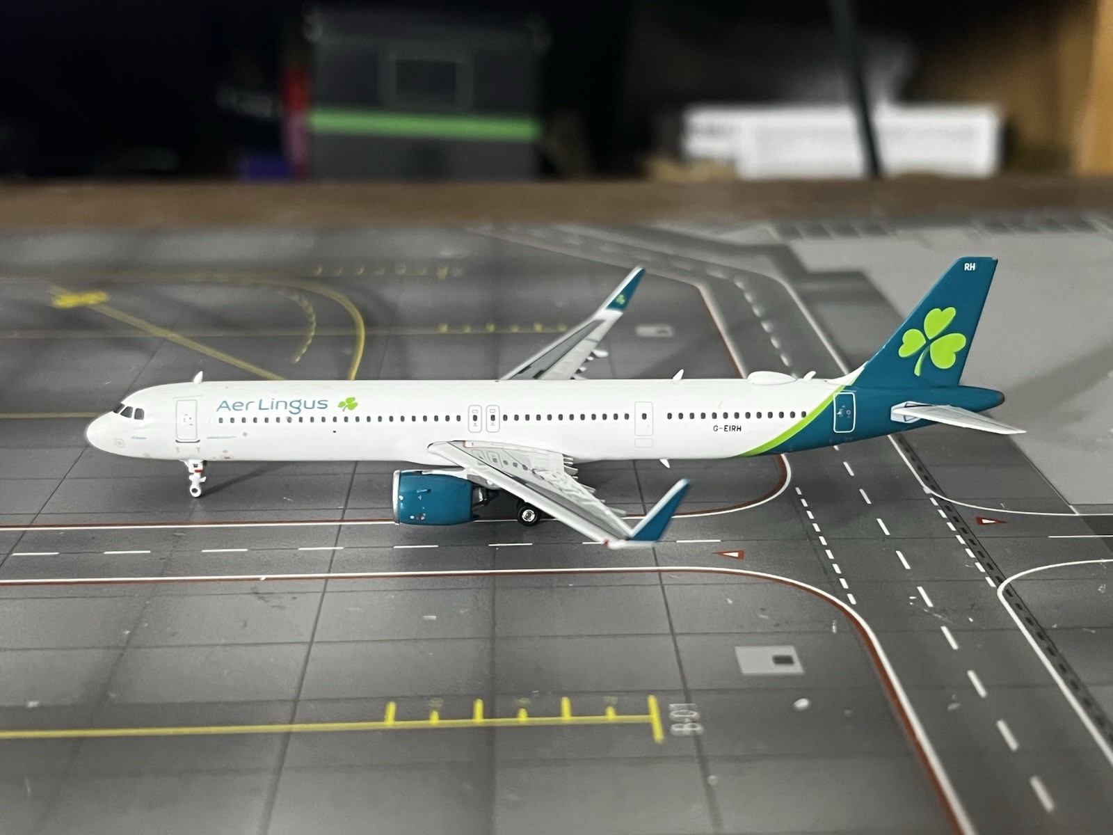 Phoenix Aer Lingus Airbus A321neo. G-EIRH. 1/400 Scale. PLEASE READ**