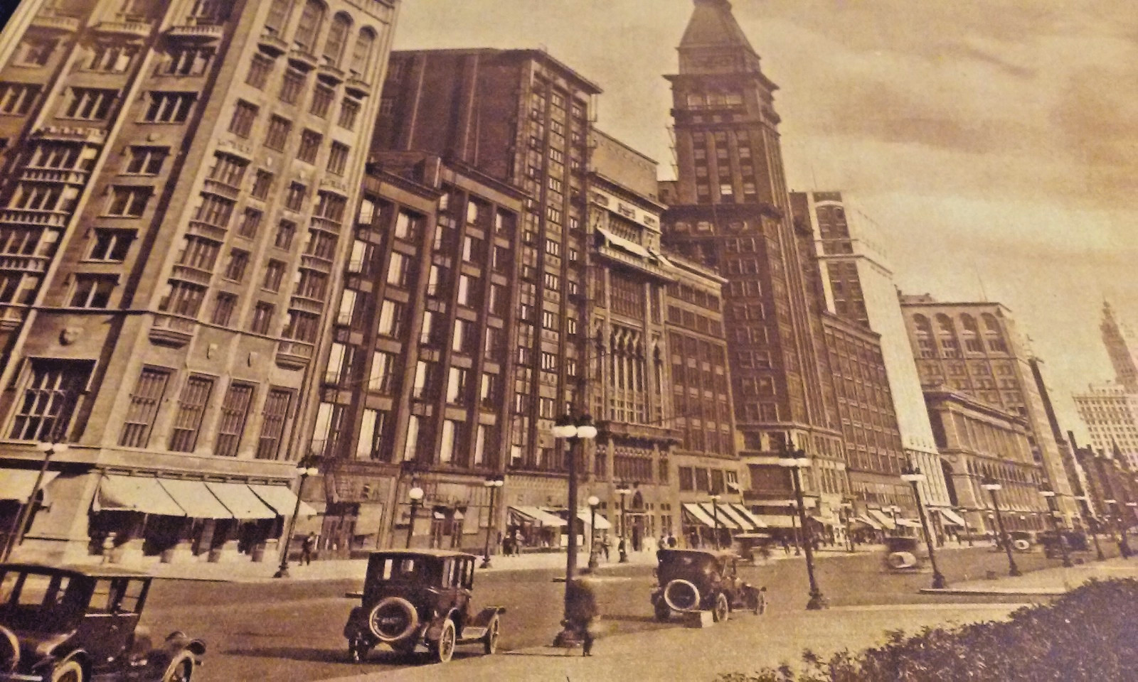 Michigan Blvd Looking North Chicago 1920\'s Large Picture Rotogravure Print View