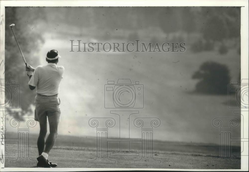 1989 Press Photo Milwaukee-area golfer - mjb65832